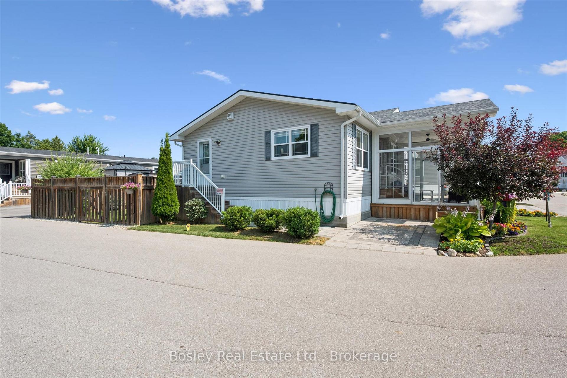 Photo 26 of 7 Sumac Street, Puslinch, Rural Puslinch East — HOMEH