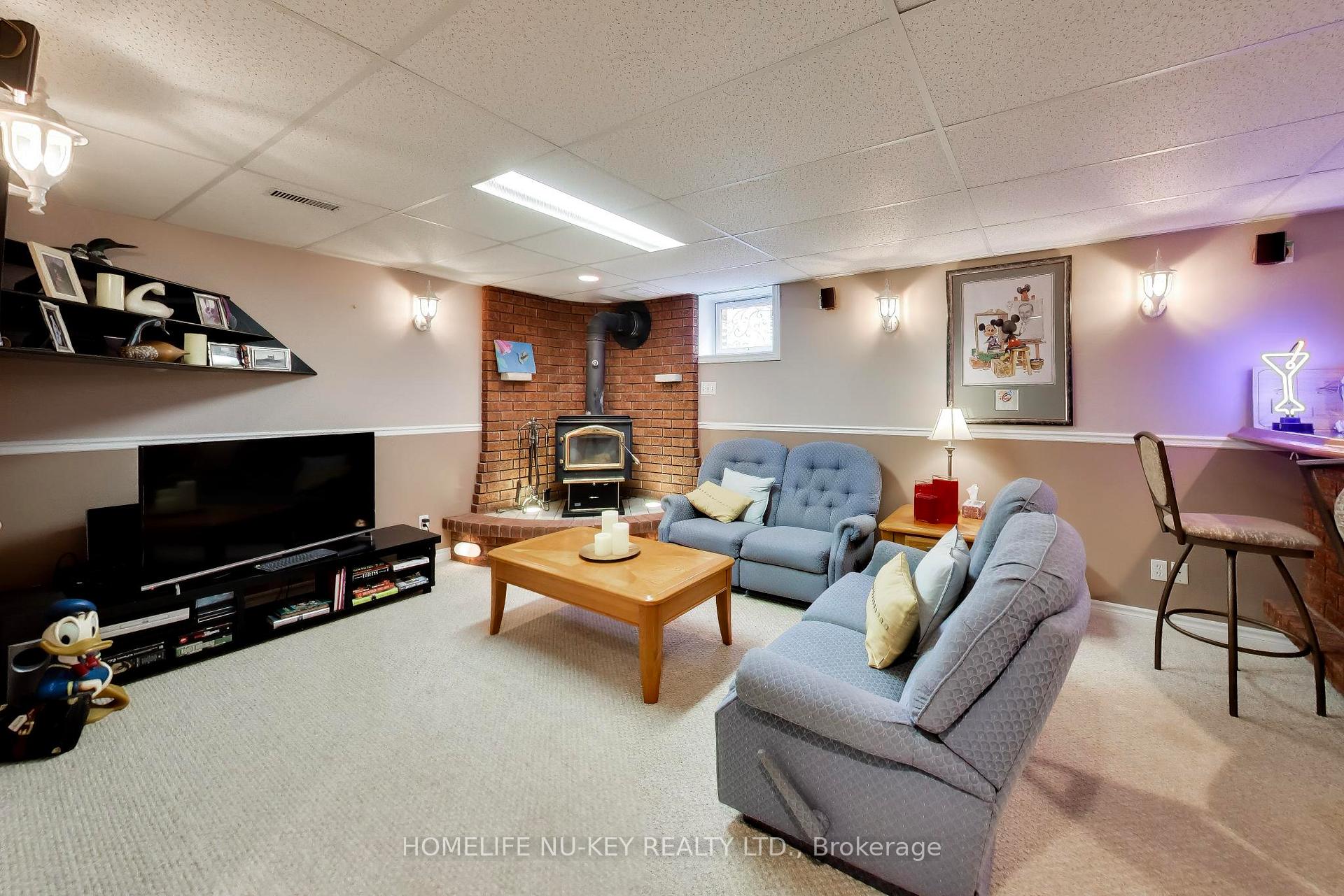 Photo 21 of 9 Monique Crescent, Barrie, East Bayfield — HOMEH