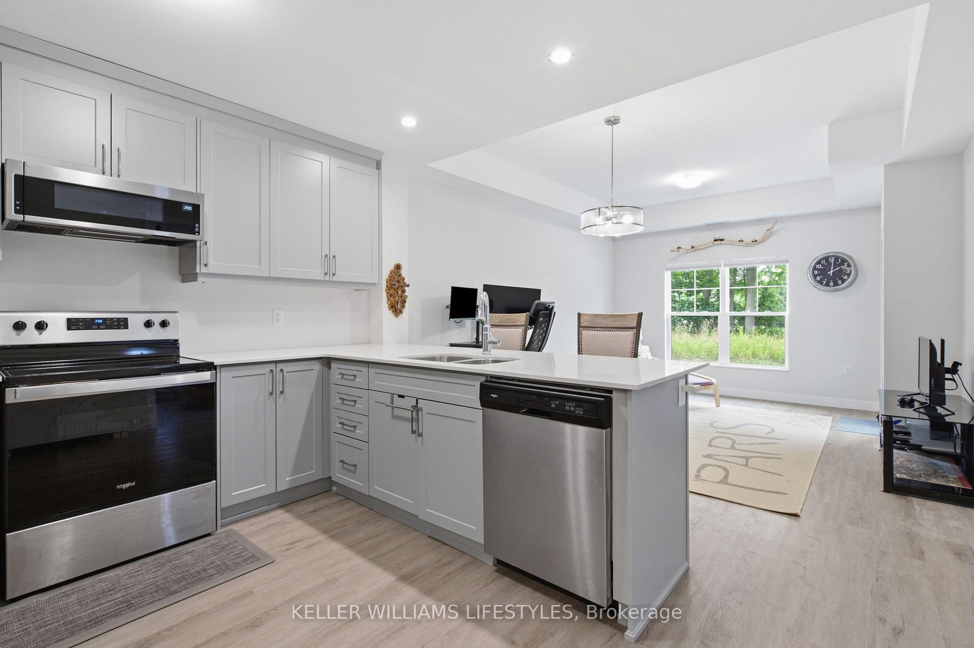 Photo 6 of Unit 103, 100 The Promenade, Central Elgin, Port Stanley — HOMEH