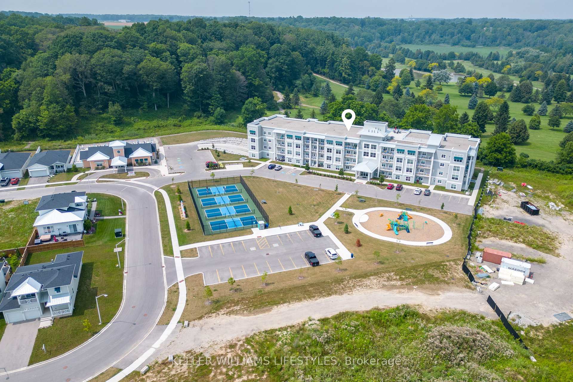 Photo 34 of Unit 103, 100 The Promenade, Central Elgin, Port Stanley — HOMEH