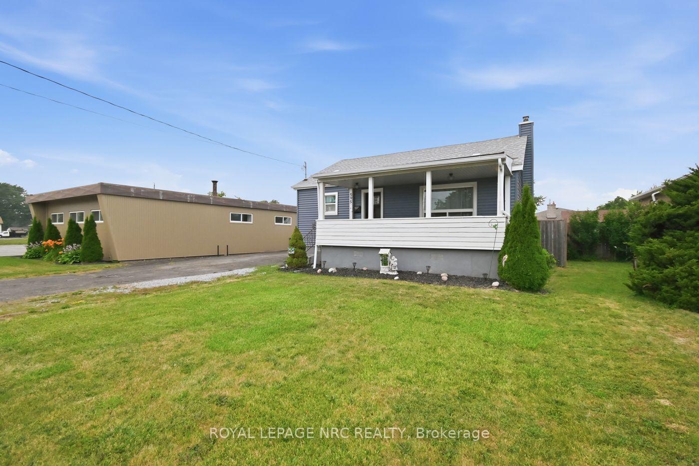 Photo 2 of 595 Lincoln Street, Welland, Lincoln/Crowland — HOMEH