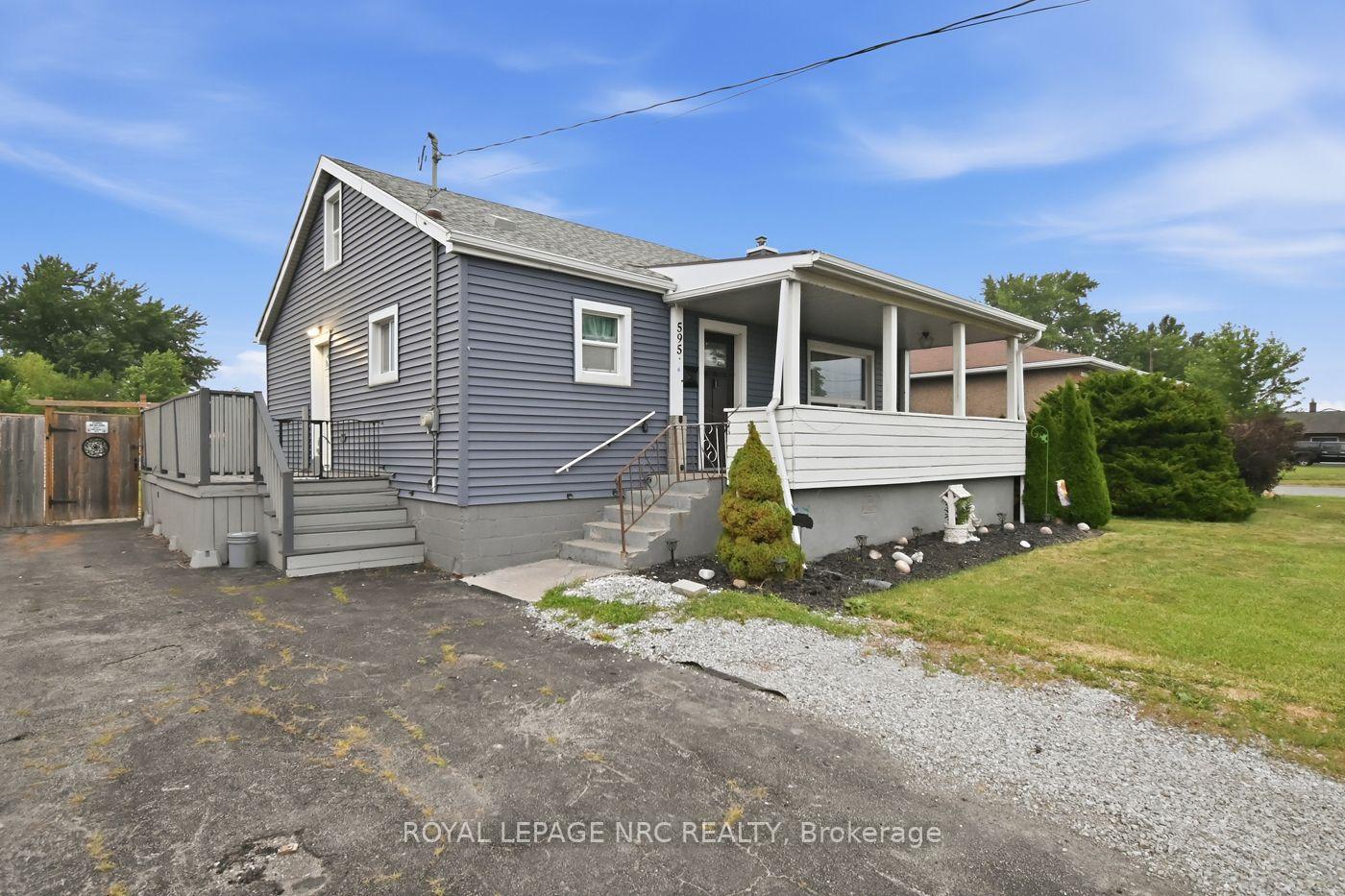 Photo 3 of 595 Lincoln Street, Welland, Lincoln/Crowland — HOMEH