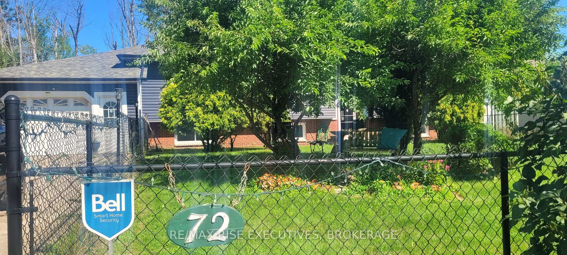 Photo 2 of 72 Eric Hutcheson Road, Smiths Falls, Smiths Falls — HOMEH