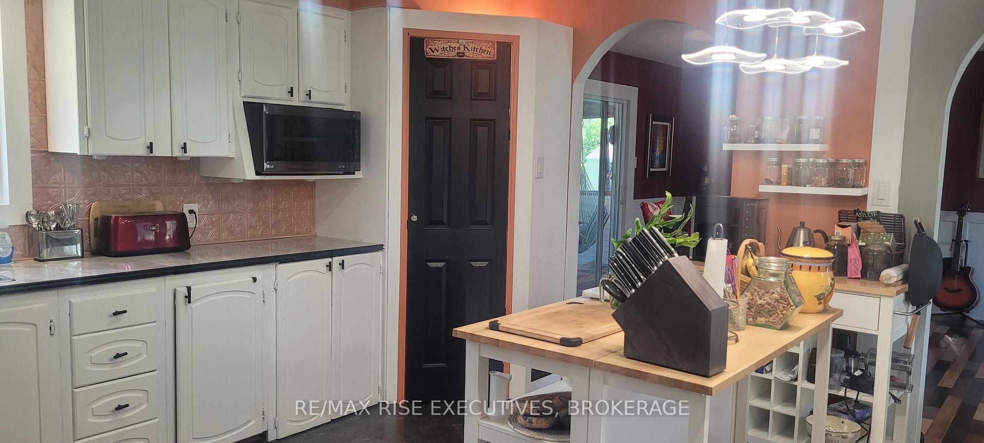 Photo 12 of 72 Eric Hutcheson Road, Smiths Falls, Smiths Falls — HOMEH