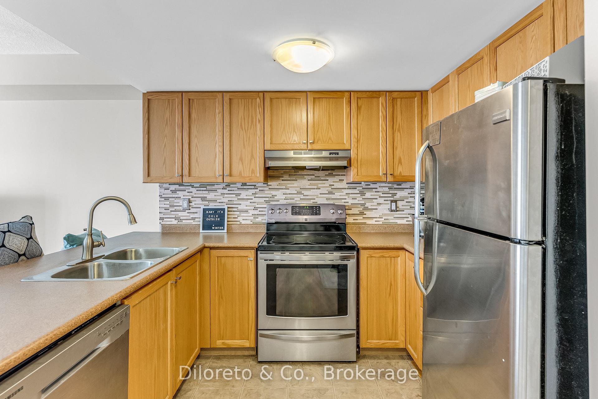 Photo 2 of Unit 309, 39 Goodwin Drive, Guelph, Pineridge/Westminster Woods — HOMEH