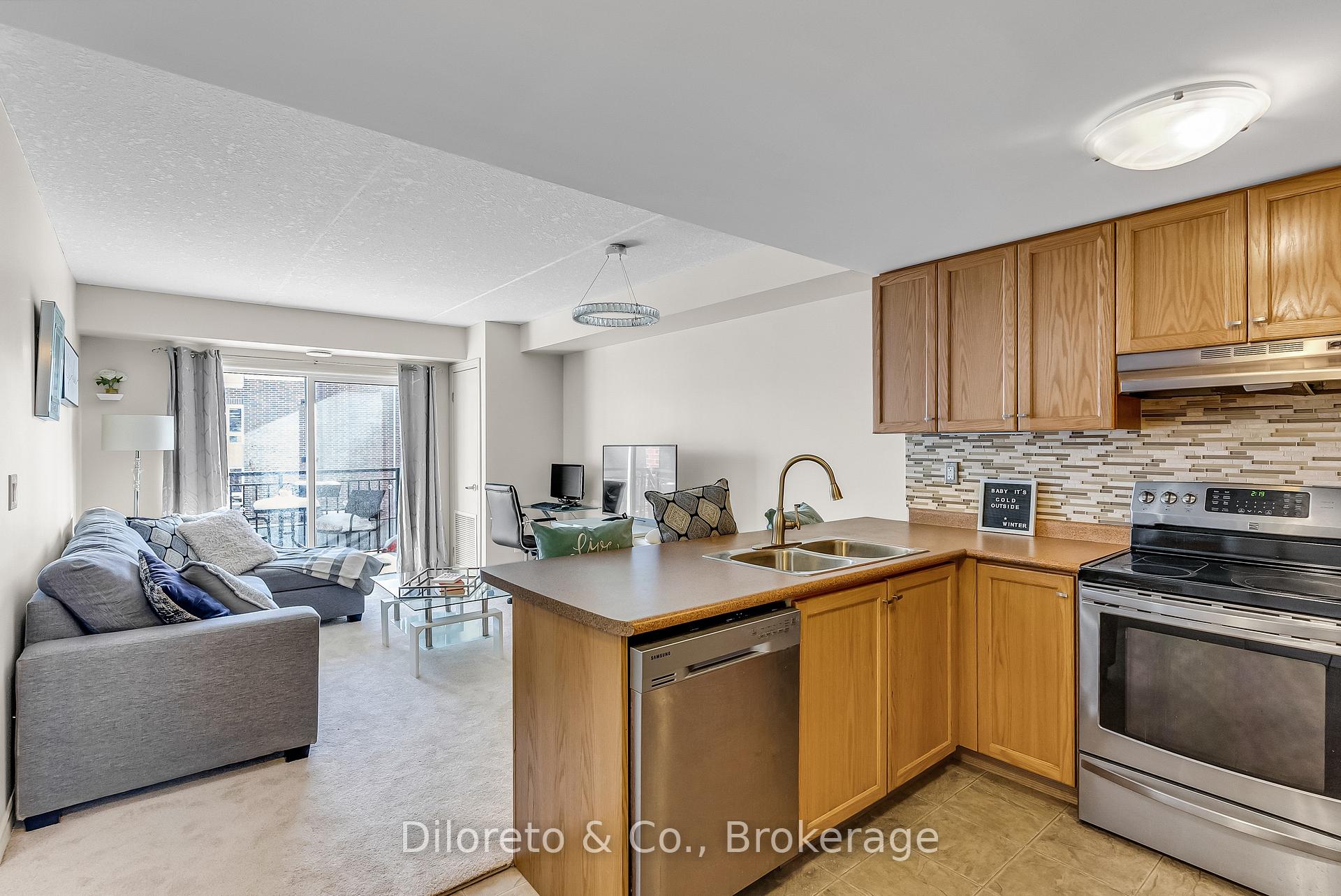 Photo 4 of Unit 309, 39 Goodwin Drive, Guelph, Pineridge/Westminster Woods — HOMEH