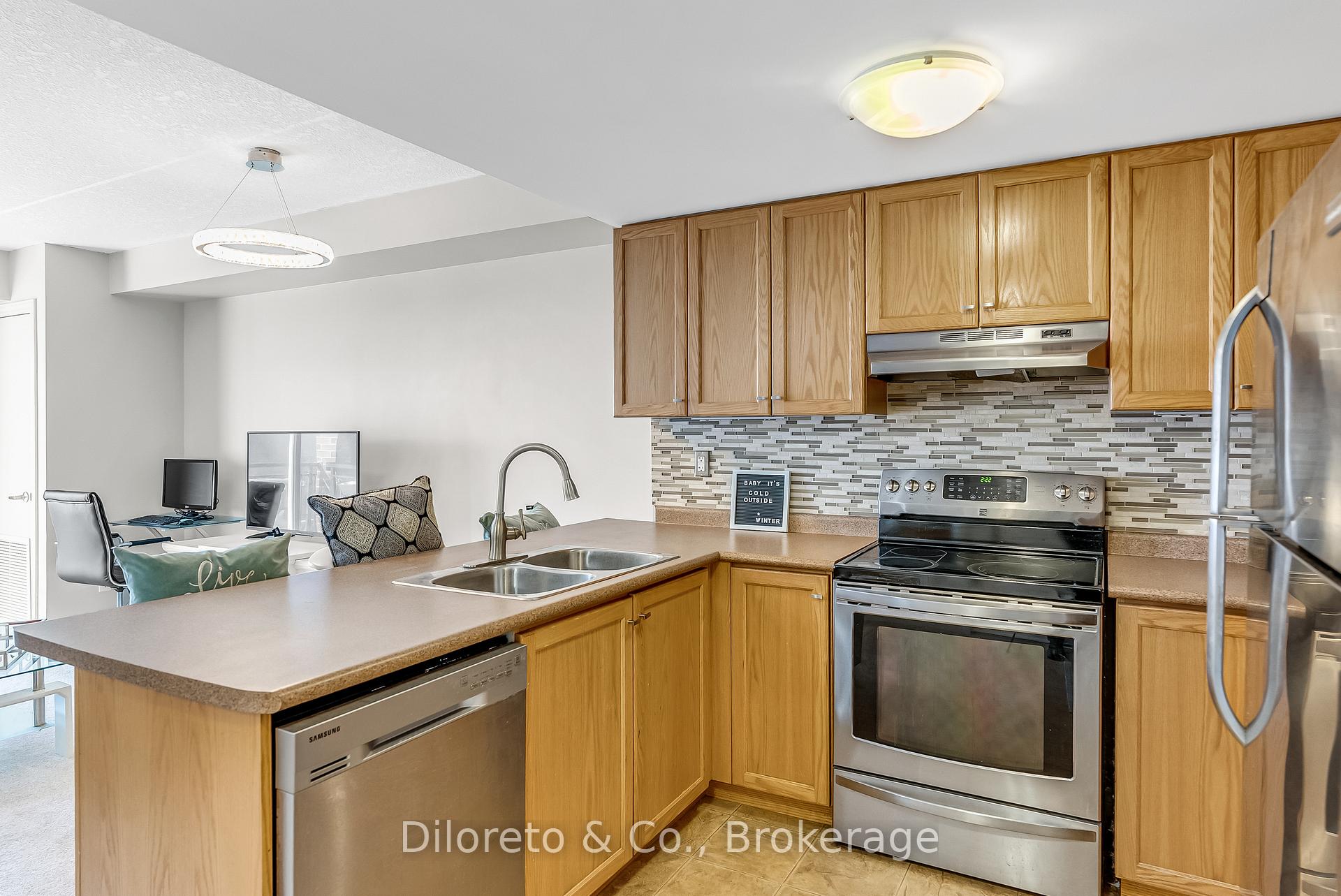 Photo 6 of Unit 309, 39 Goodwin Drive, Guelph, Pineridge/Westminster Woods — HOMEH