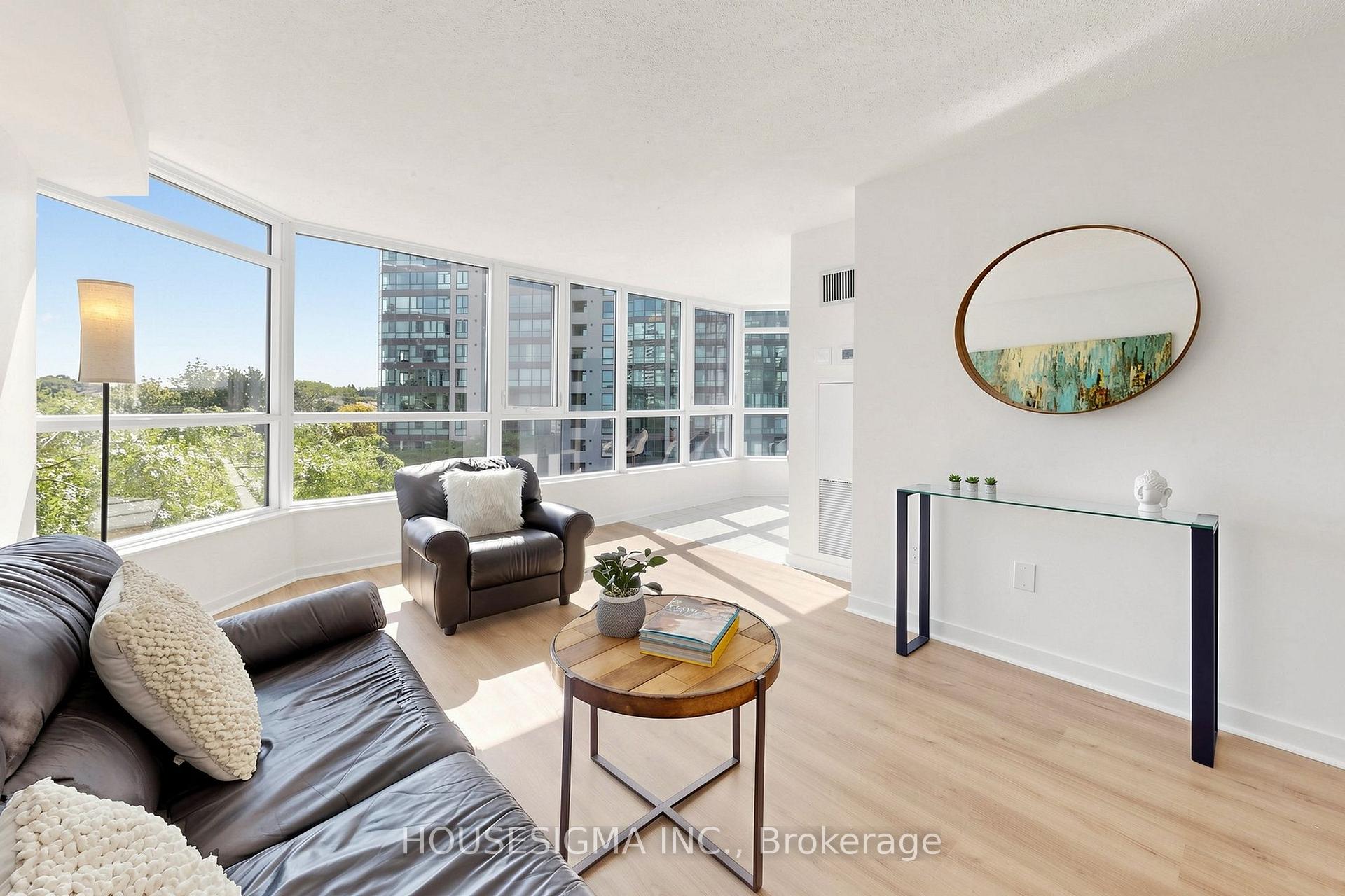 Photo 5 of Unit 401, 3231 Eglinton Avenue E, Scarborough, Scarborough Village — HOMEH