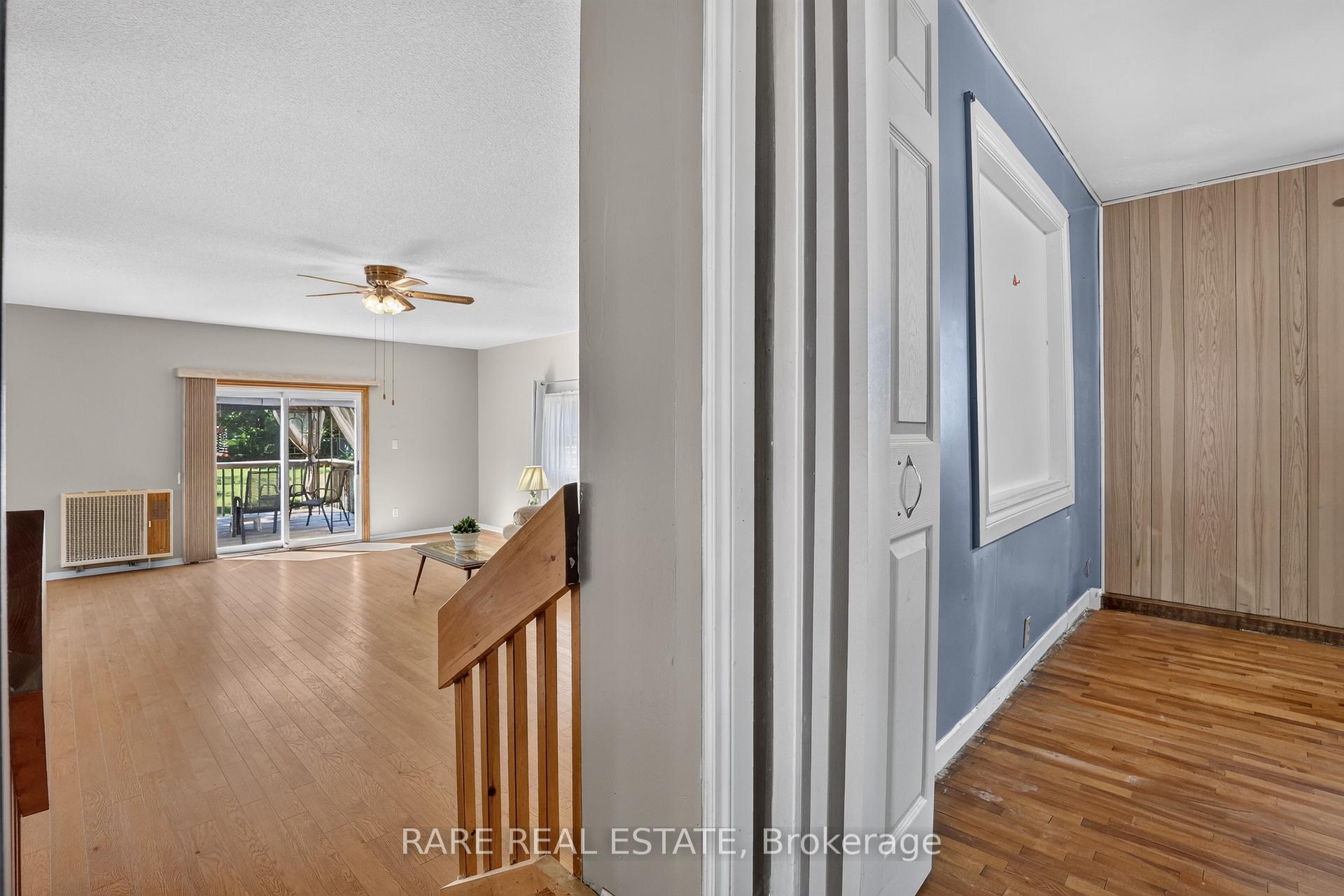 Photo 9 of 11 Wood Street, Barrie, Allandale — HOMEH
