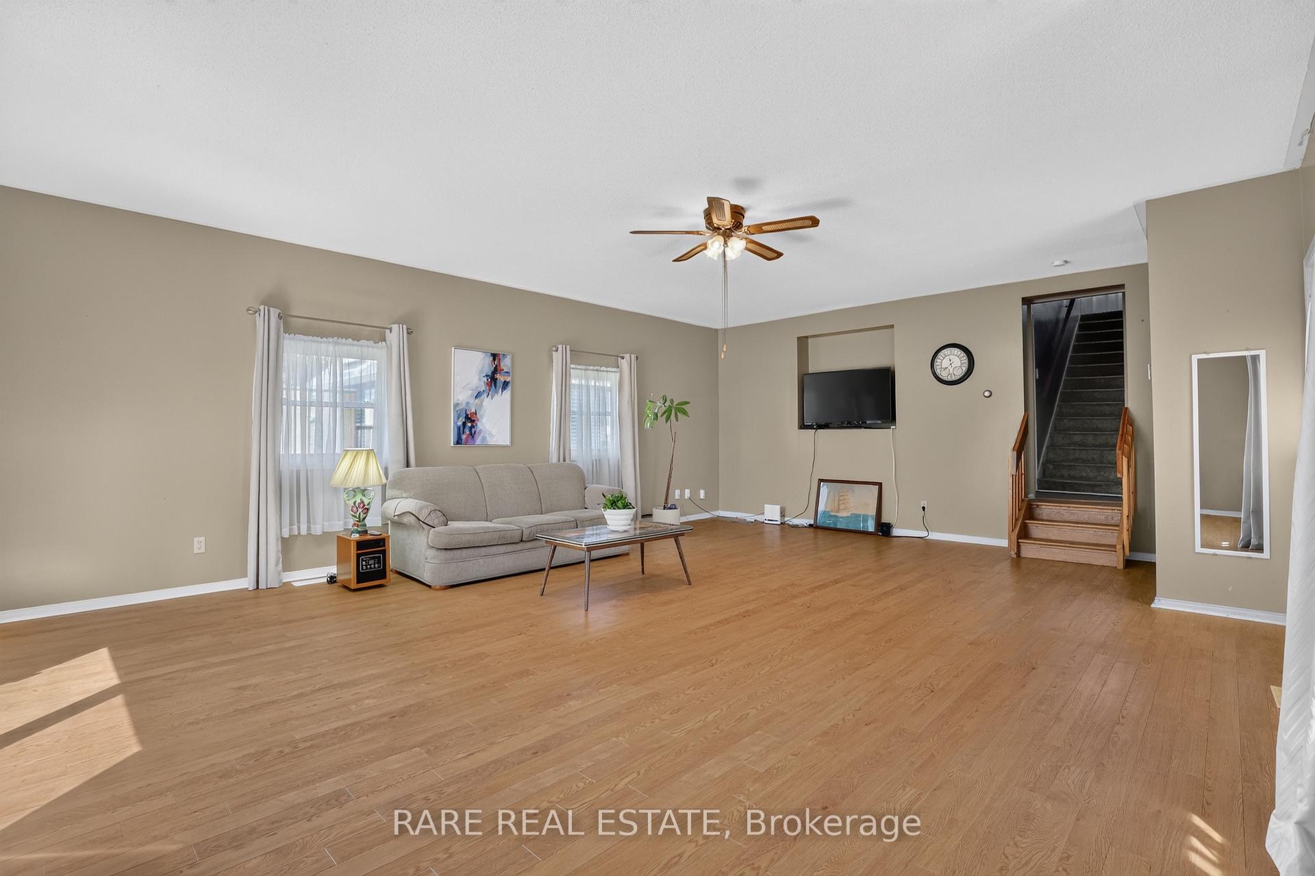 Photo 11 of 11 Wood Street, Barrie, Allandale — HOMEH