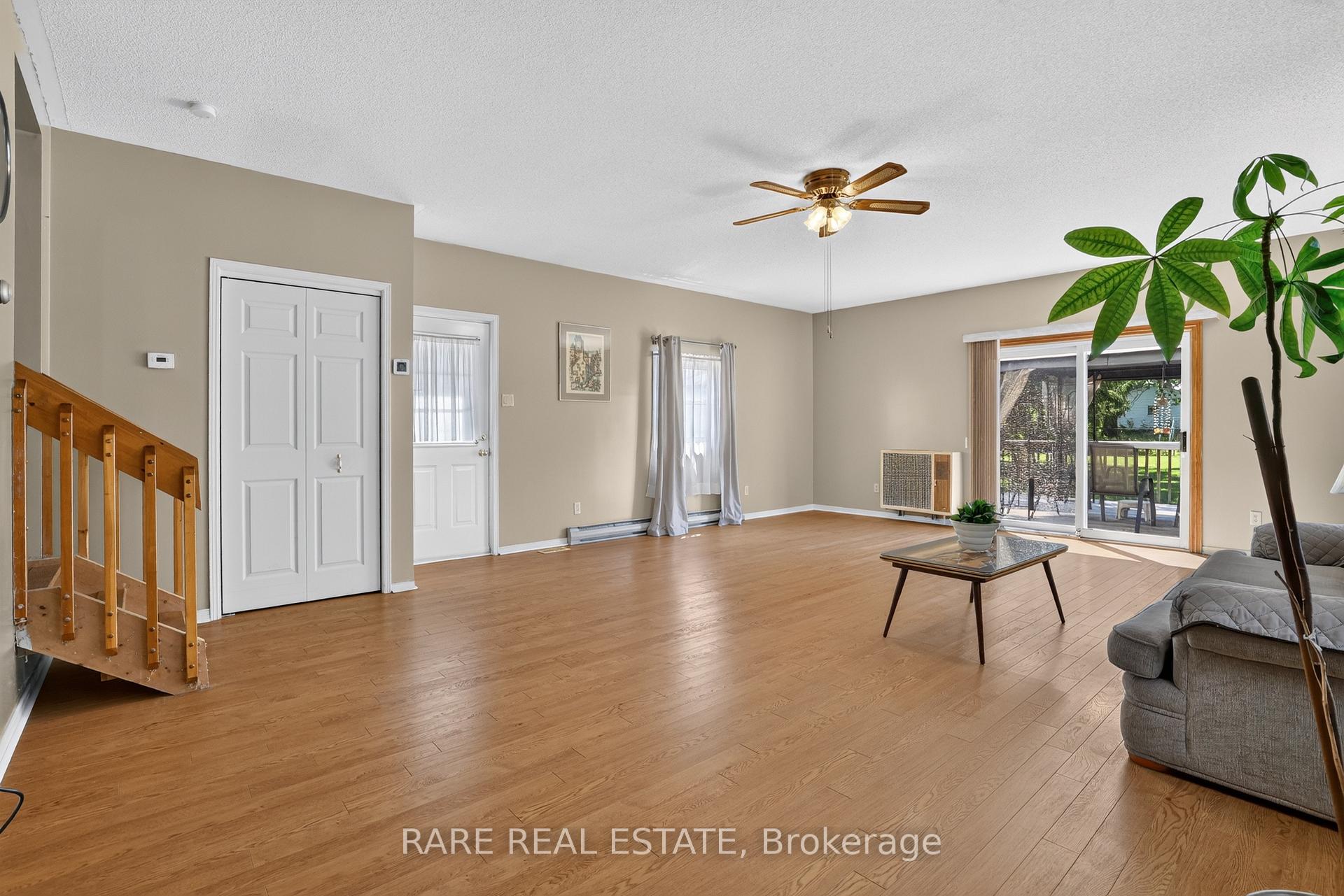 Photo 14 of 11 Wood Street, Barrie, Allandale — HOMEH