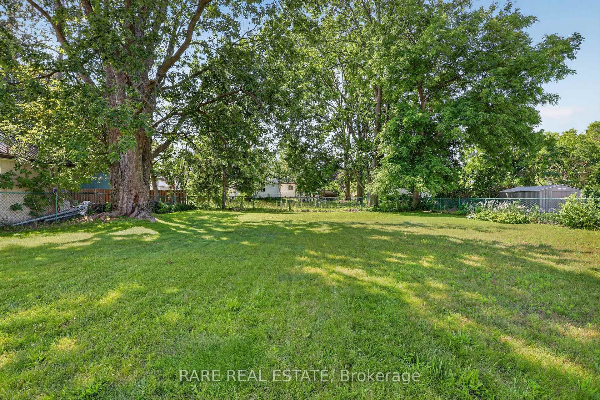 Photo 22 of 11 Wood Street, Barrie, Allandale — HOMEH