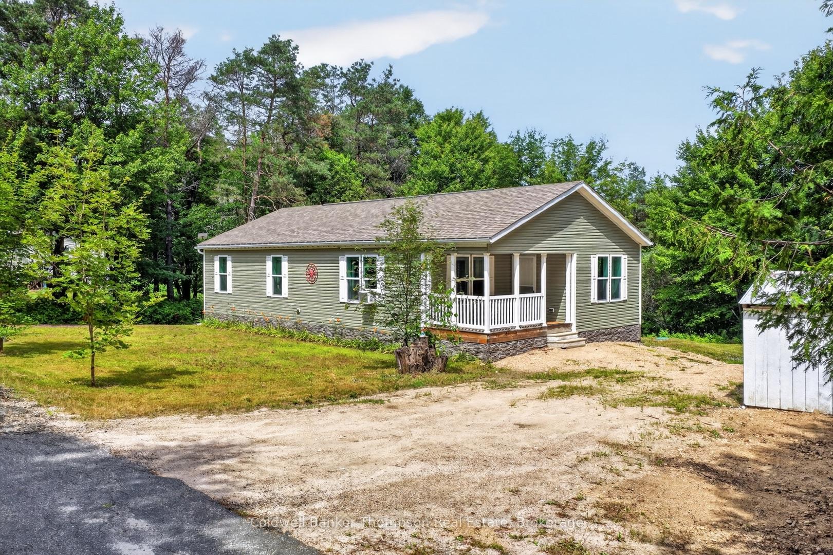 Photo 1 of 23 Golf Lane, Strong — HOMEH