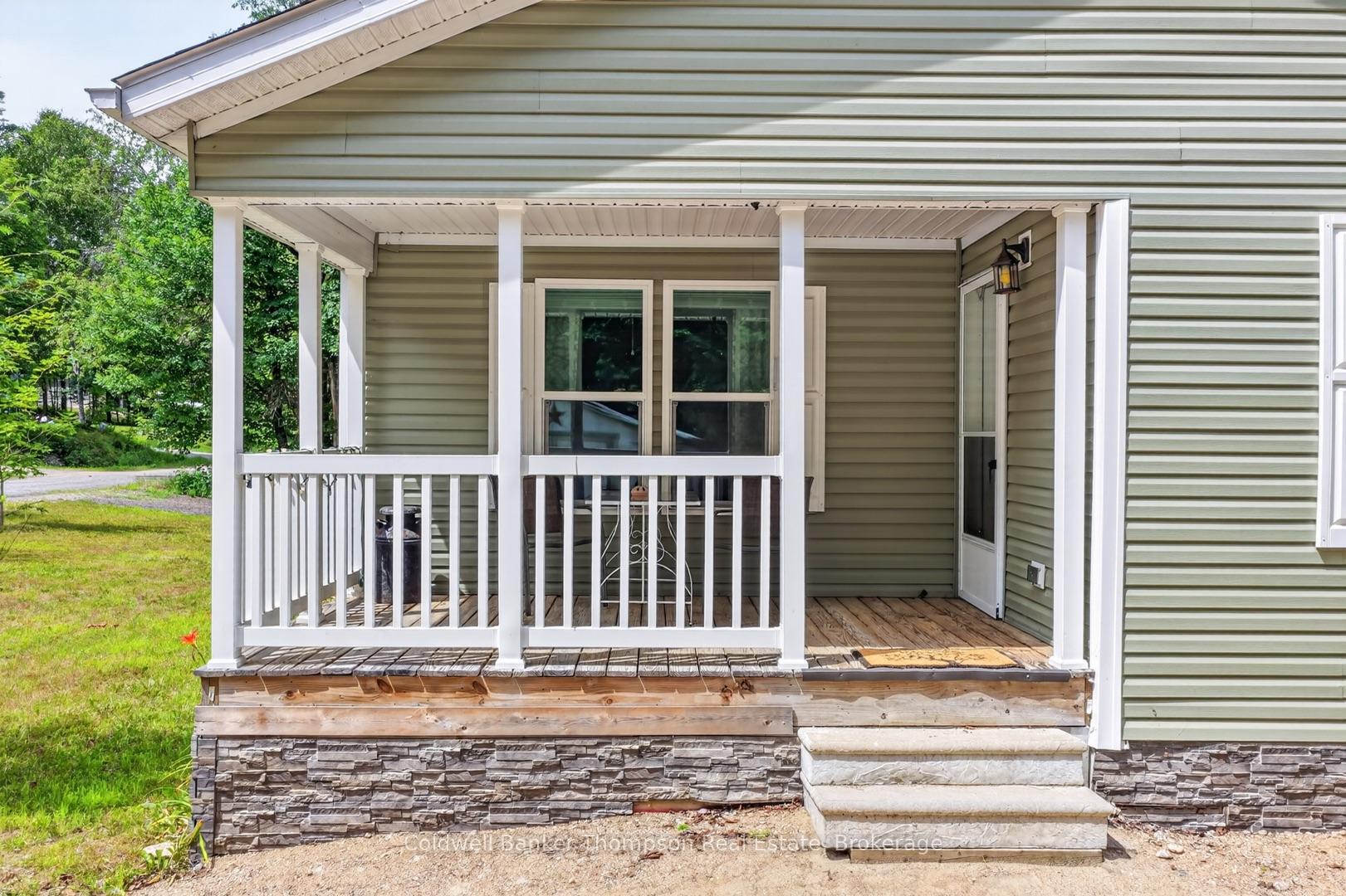 Photo 5 of 23 Golf Lane, Strong — HOMEH
