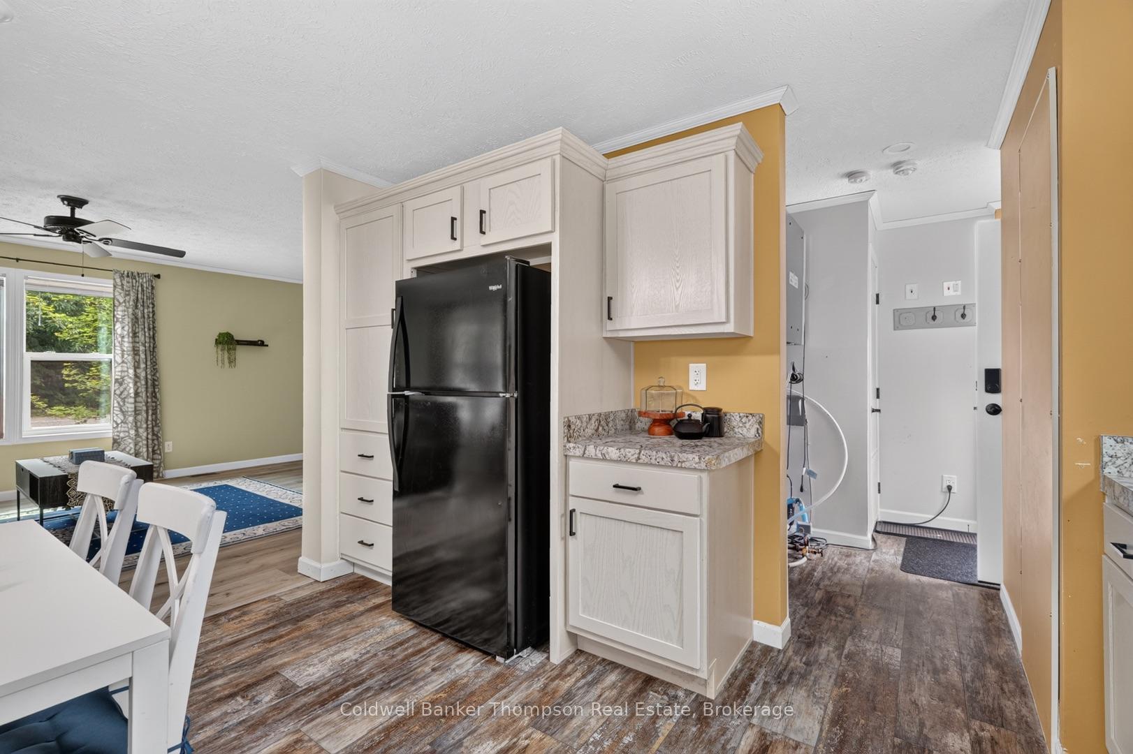 Photo 11 of 23 Golf Lane, Strong — HOMEH