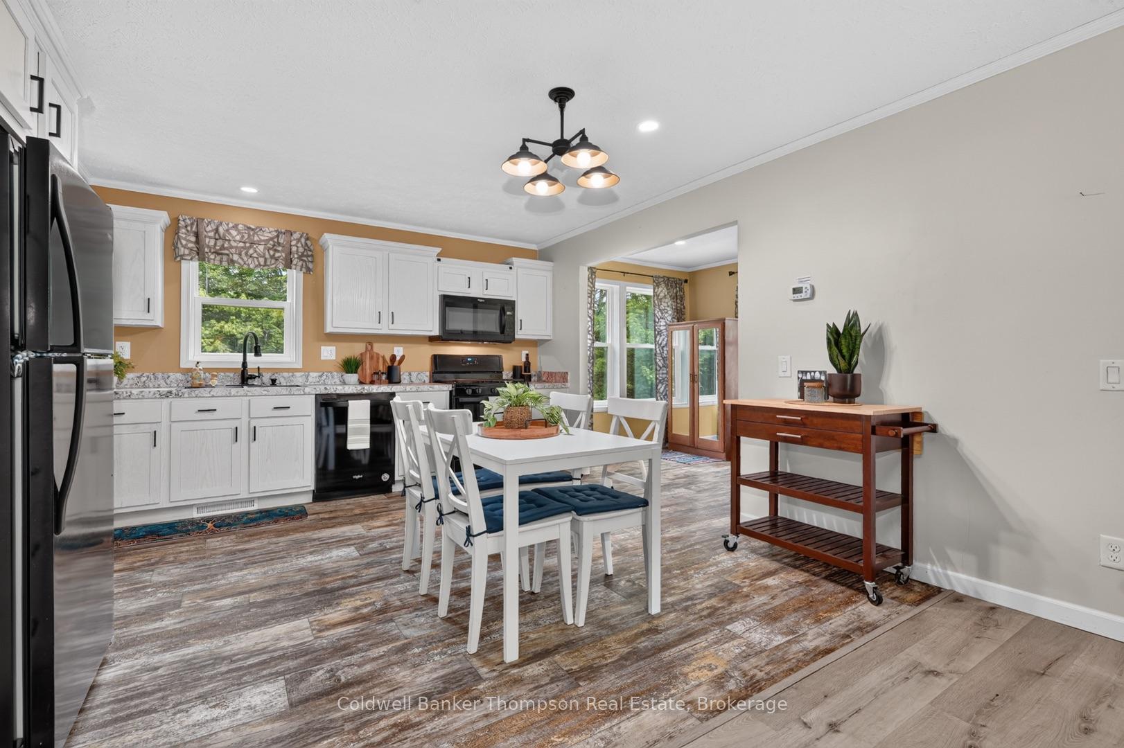 Photo 15 of 23 Golf Lane, Strong — HOMEH