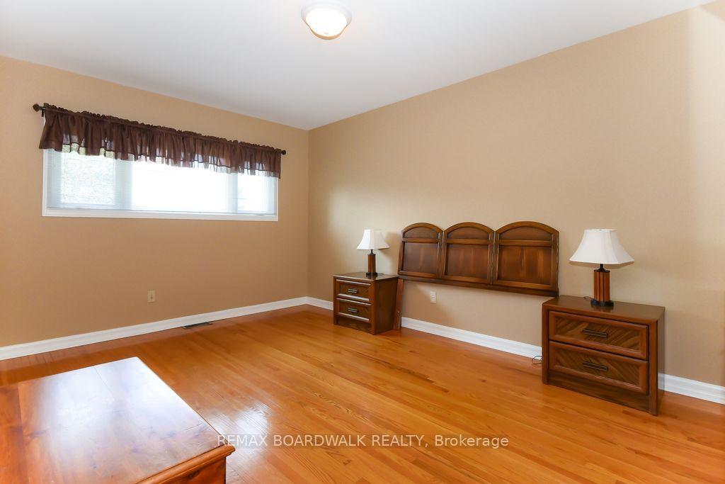 Photo 19 of 1392 Chartrand Avenue, Ottawa, Bilberry Creek/Queenswood Heights — HOMEH
