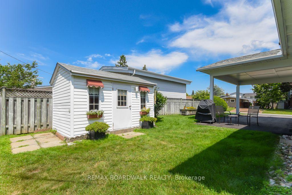 Photo 44 of 1392 Chartrand Avenue, Ottawa, Bilberry Creek/Queenswood Heights — HOMEH