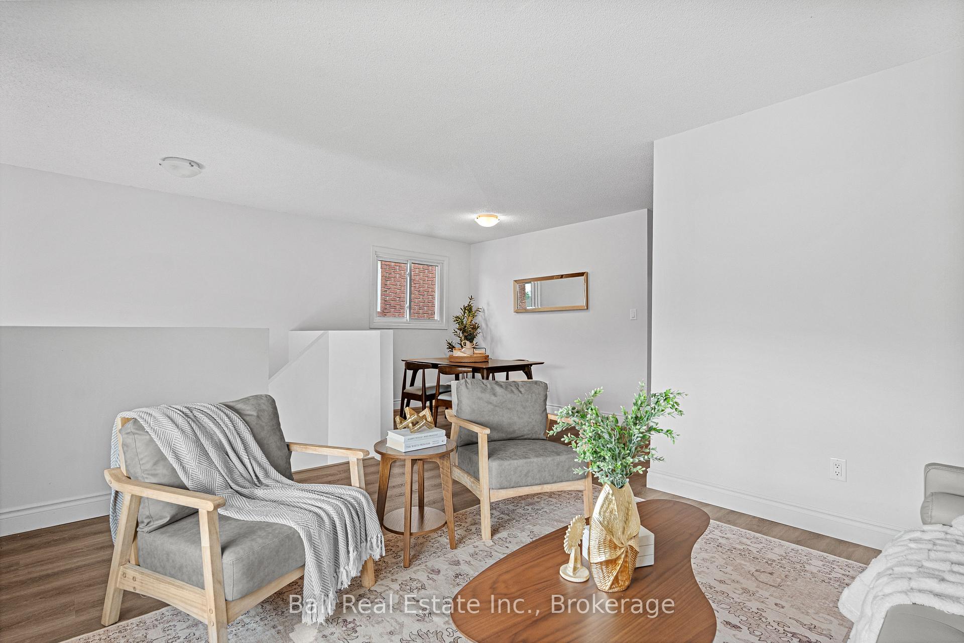 Photo 12 of 774 Mountain Ash Road, Peterborough, Otonabee Ward 1 — HOMEH