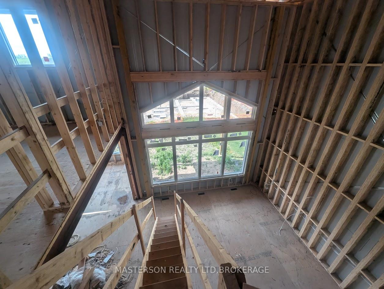 Photo 10 of 21 Alicia Crescent, Thorold, Hurricane/Merrittville — HOMEH