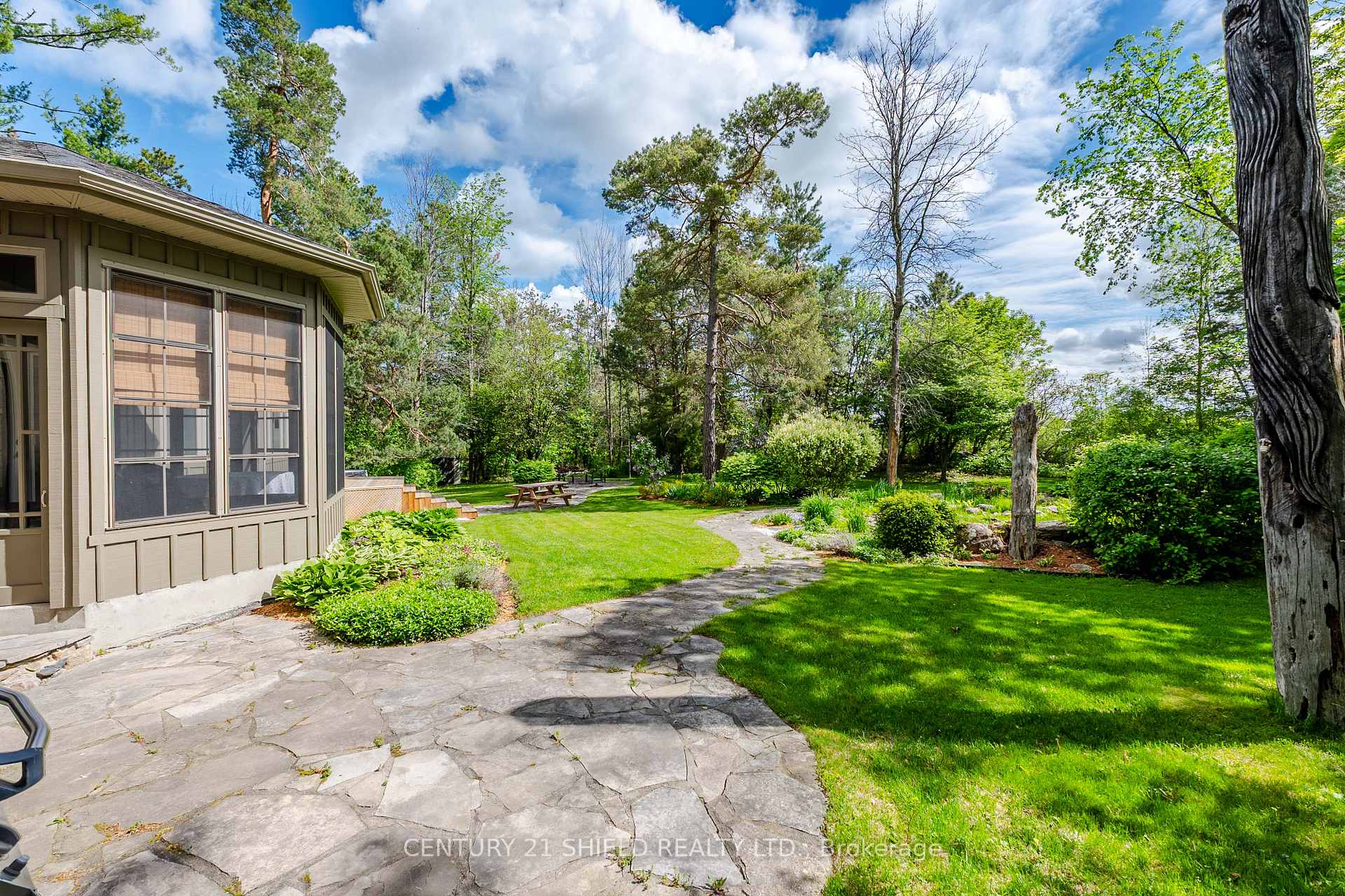 Photo 5 of 1 Forest Hill Road, South Stormont, Long Sault — HOMEH