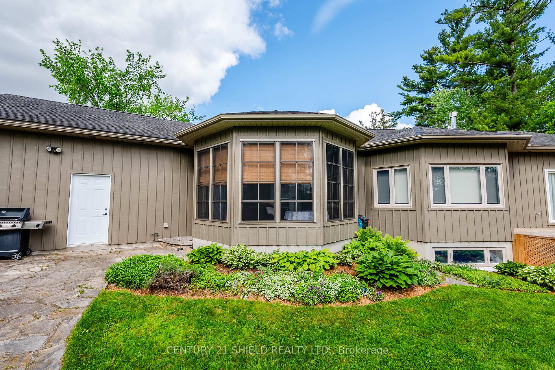 Photo 13 of 1 Forest Hill Road, South Stormont, Long Sault — HOMEH