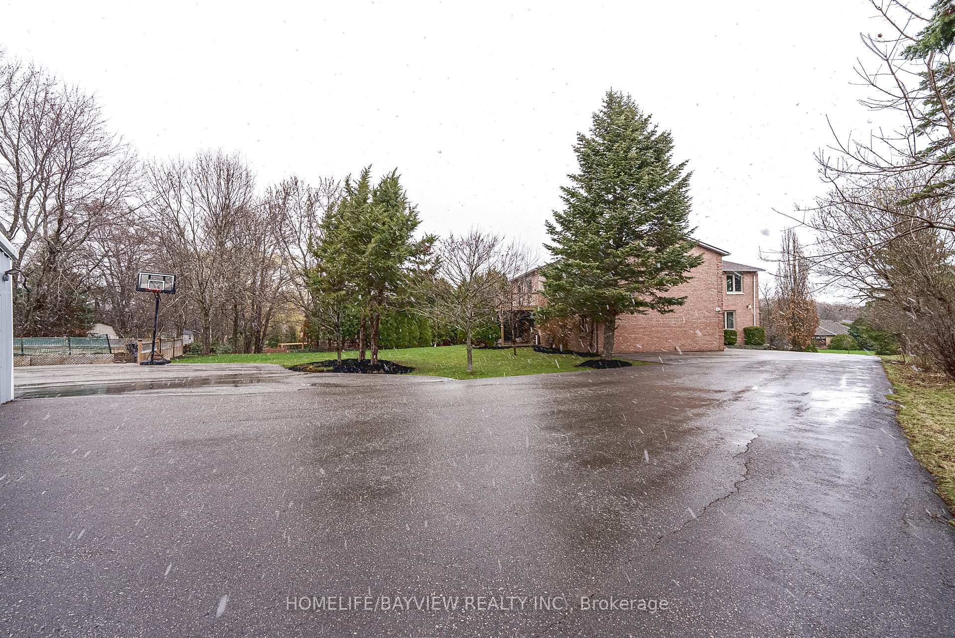 Photo 46 of 25 Whispering Pine Trail, Aurora, Aurora Heights — HOMEH