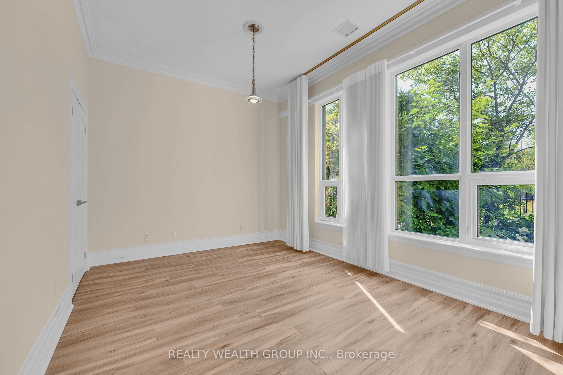 Photo 16 of Unit 108, 180 John Way, Aurora, Bayview Wellington — HOMEH