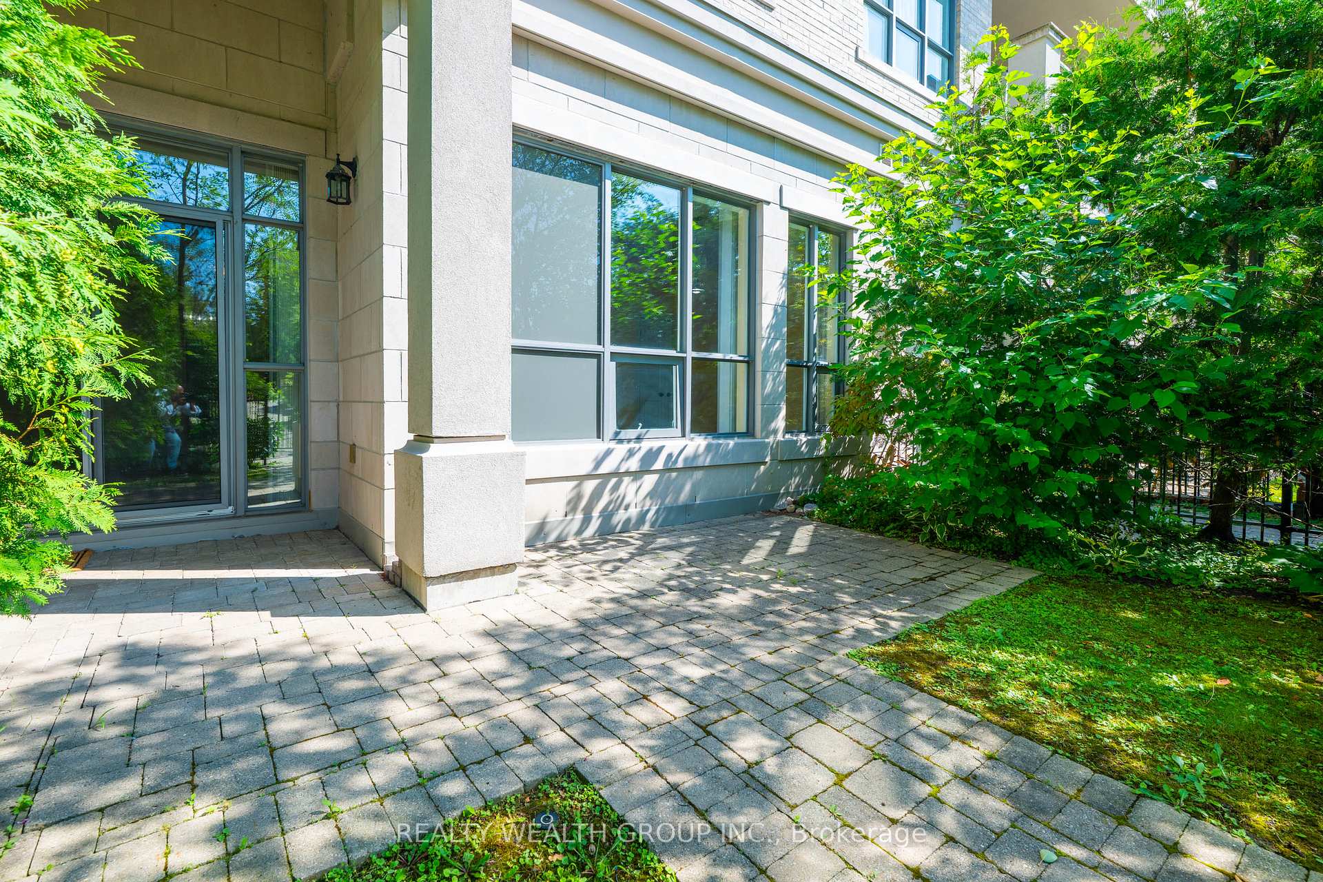 Photo 23 of Unit 108, 180 John Way, Aurora, Bayview Wellington — HOMEH