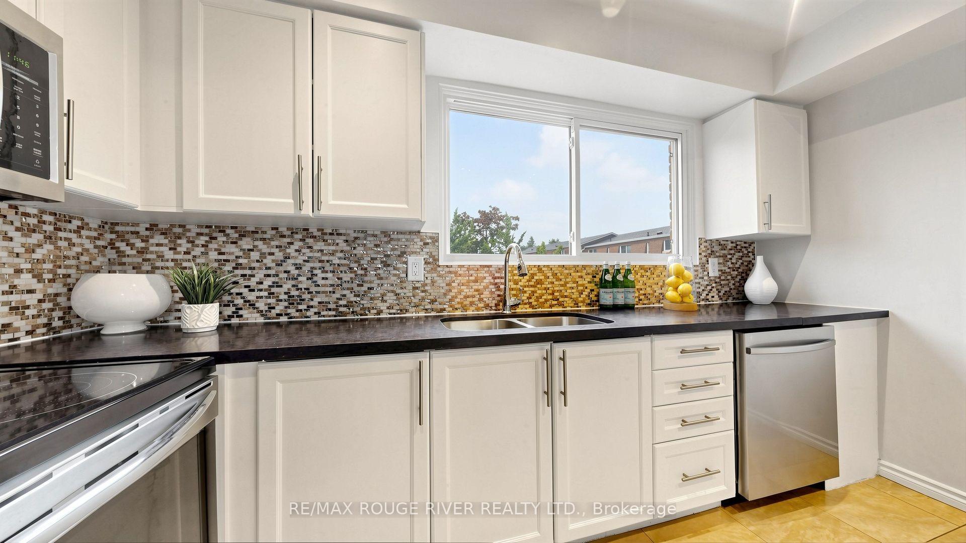 Photo 9 of Unit 55, 121 Centennial Road, Scarborough, Centennial Scarborough — HOMEH