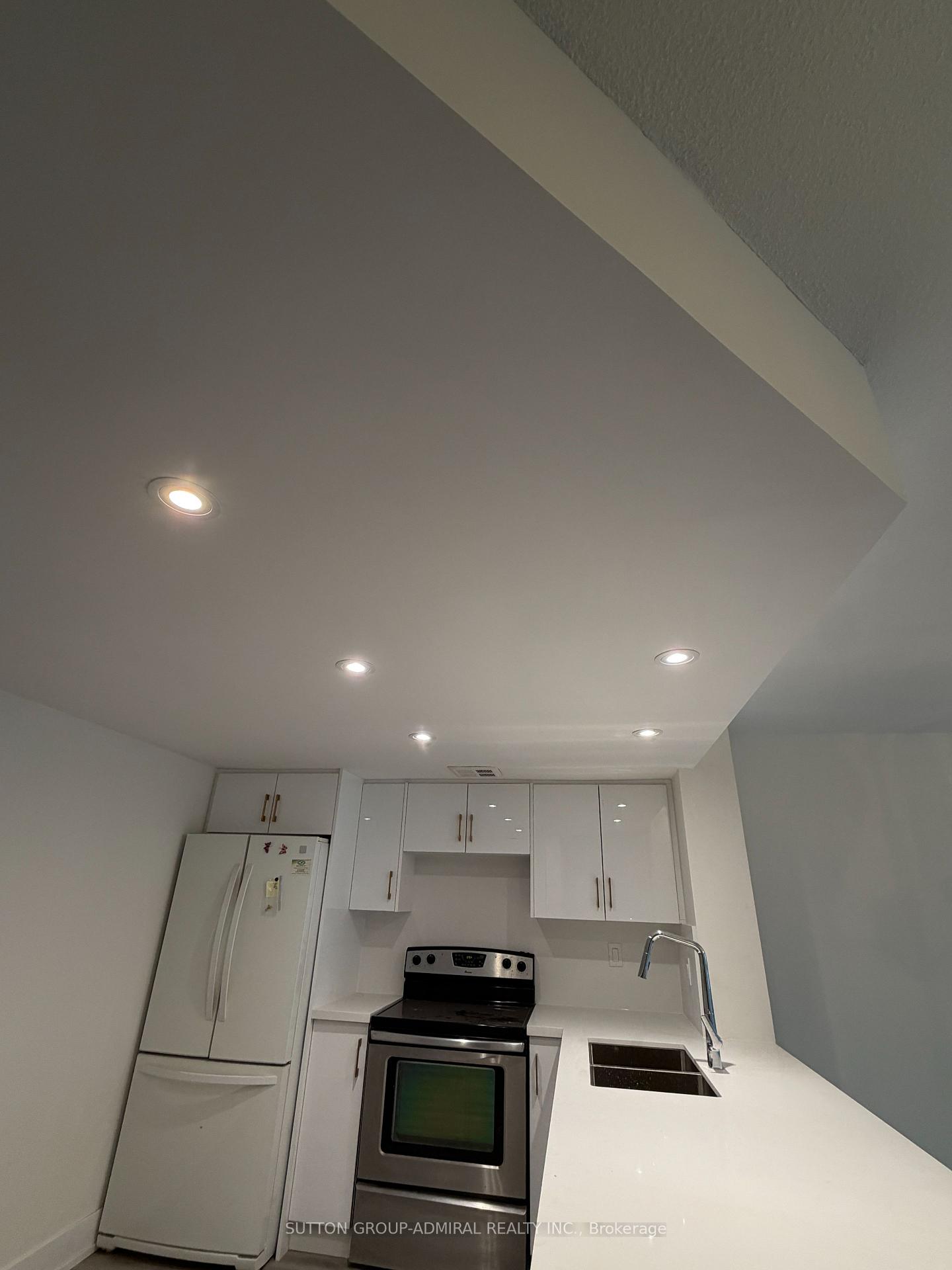 Photo 17 of Unit 202, 7440 Bathurst Street, Vaughan, Brownridge — HOMEH