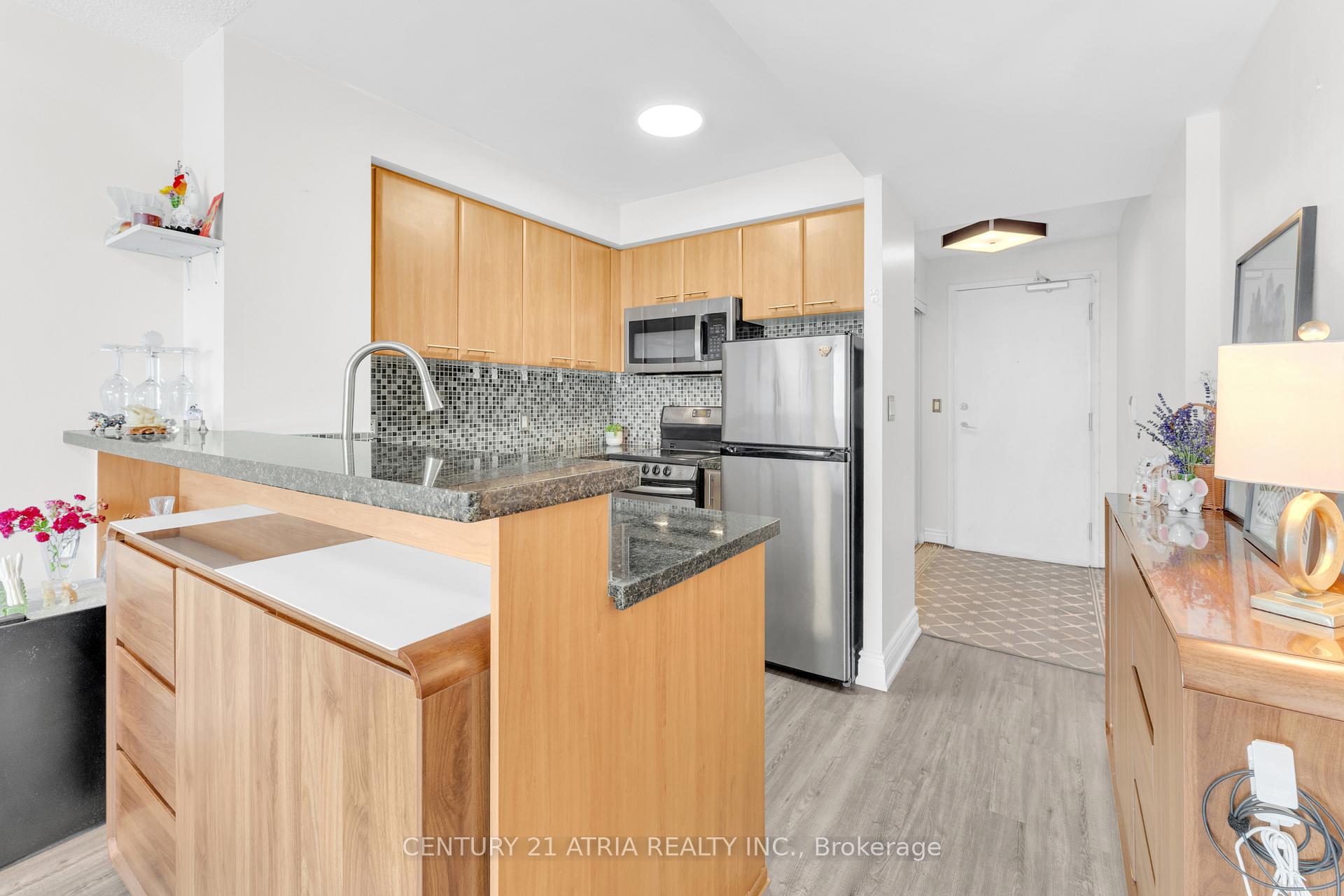 Photo 4 of Unit 3112, 38 Lee Centre Drive, Scarborough, Woburn — HOMEH