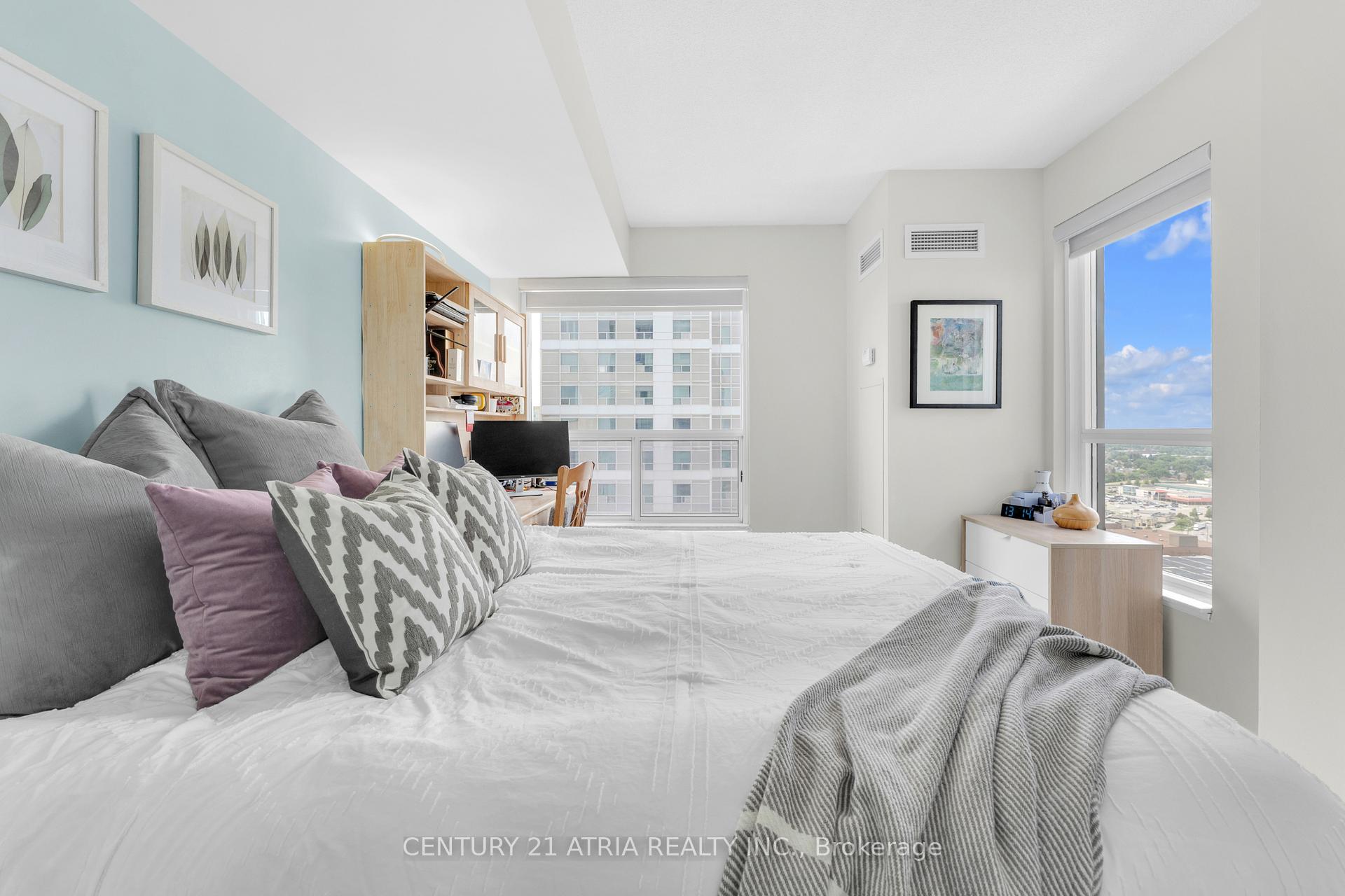 Photo 8 of Unit 3112, 38 Lee Centre Drive, Scarborough, Woburn — HOMEH