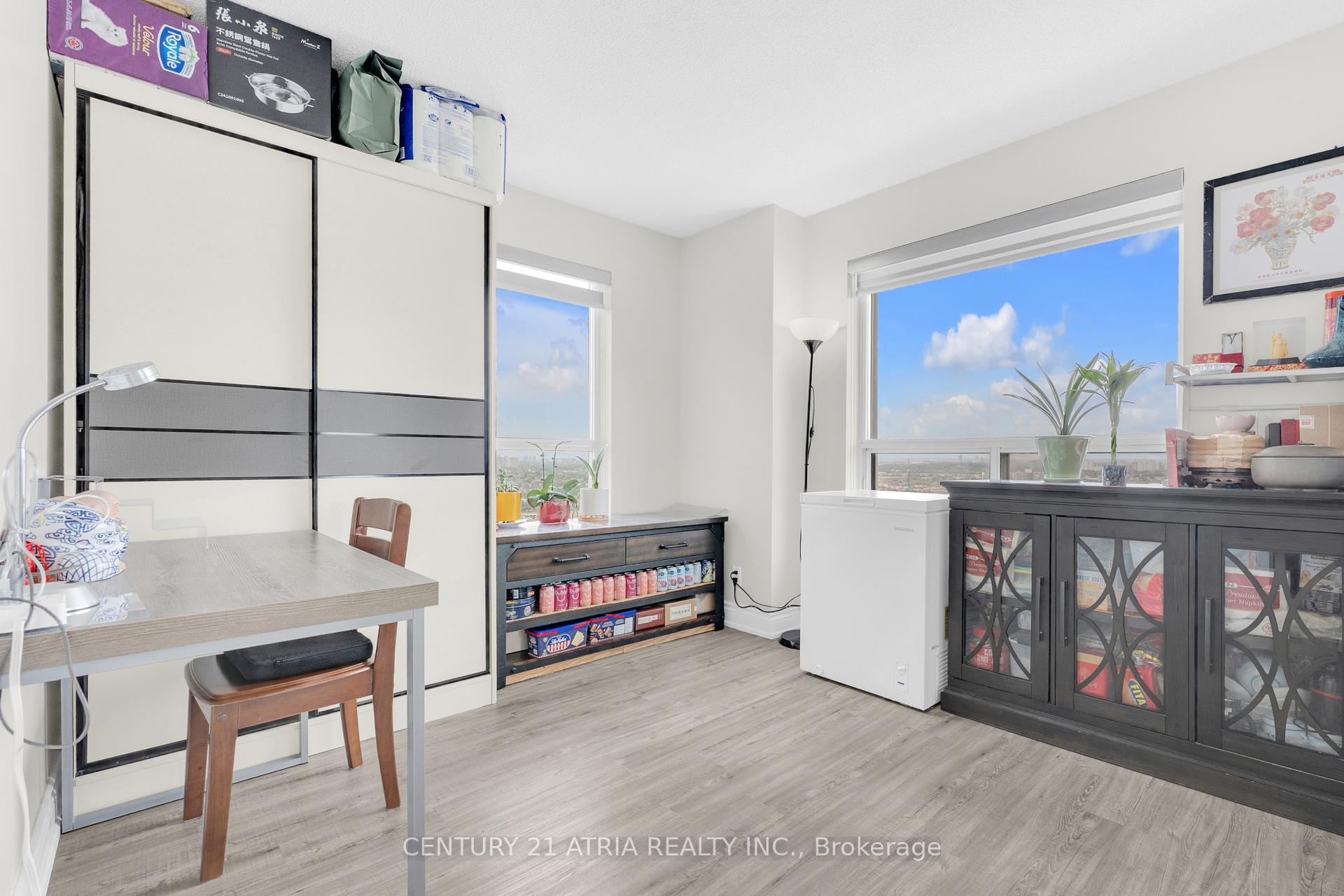 Photo 10 of Unit 3112, 38 Lee Centre Drive, Scarborough, Woburn — HOMEH