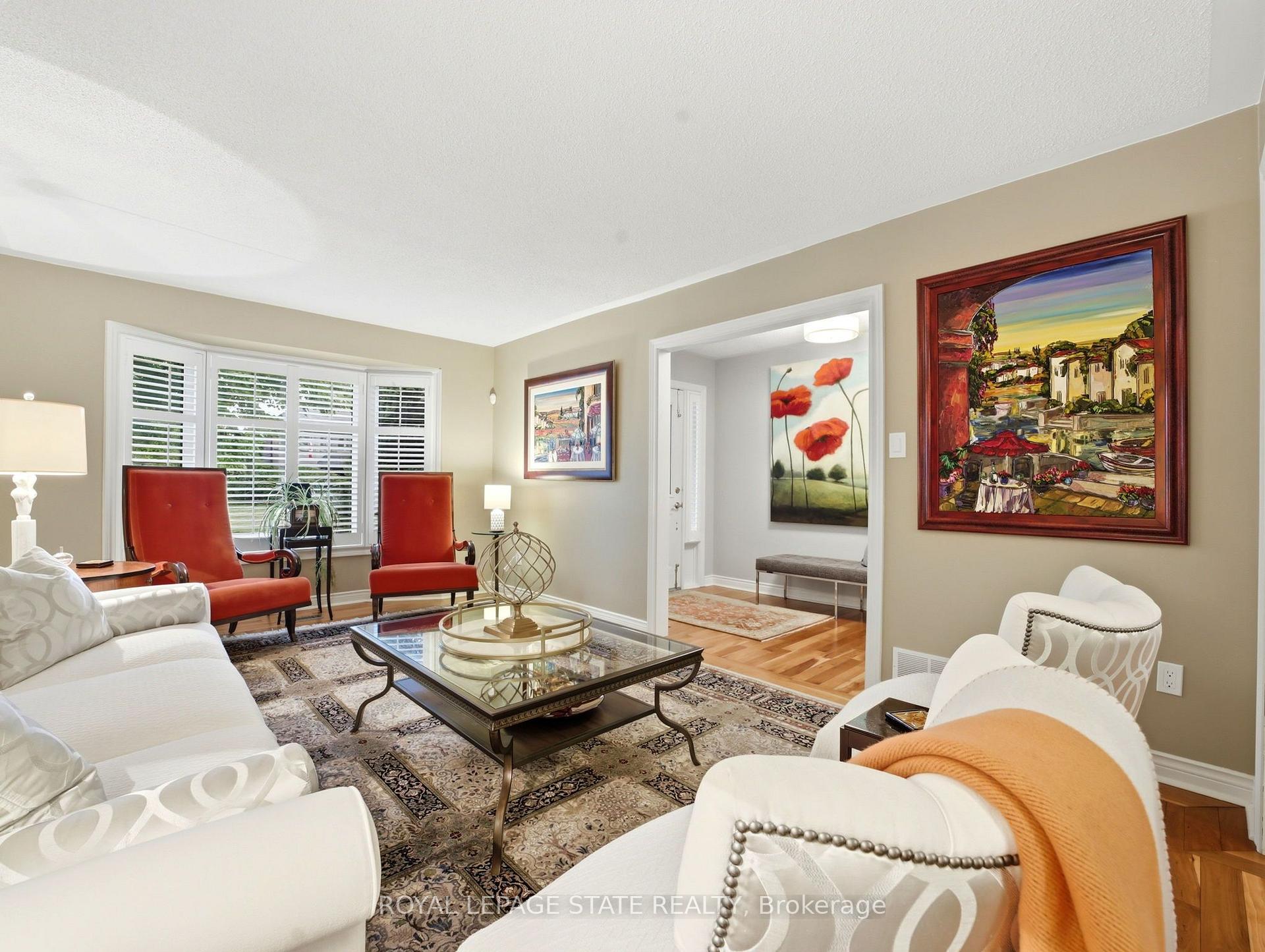 Photo 8 of 2 Charterhouse Crescent, Hamilton, Ancaster — HOMEH