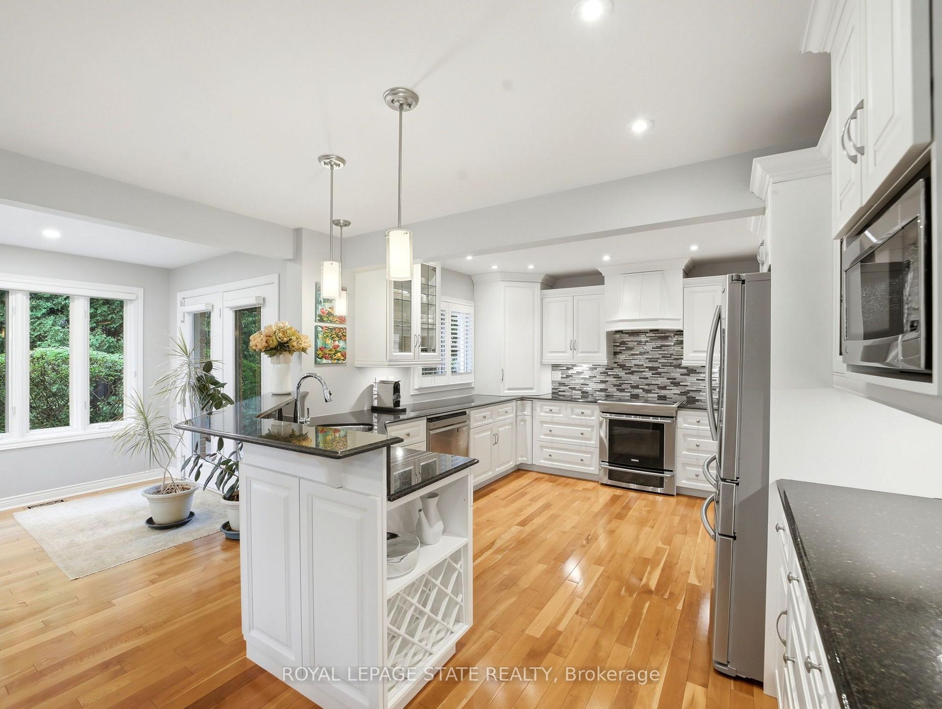 Photo 9 of 2 Charterhouse Crescent, Hamilton, Ancaster — HOMEH