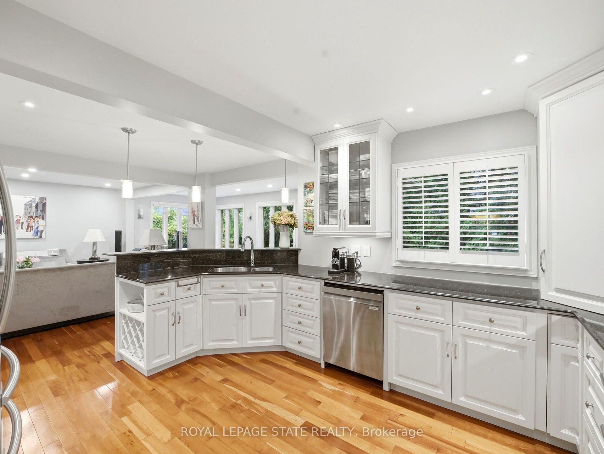 Photo 11 of 2 Charterhouse Crescent, Hamilton, Ancaster — HOMEH