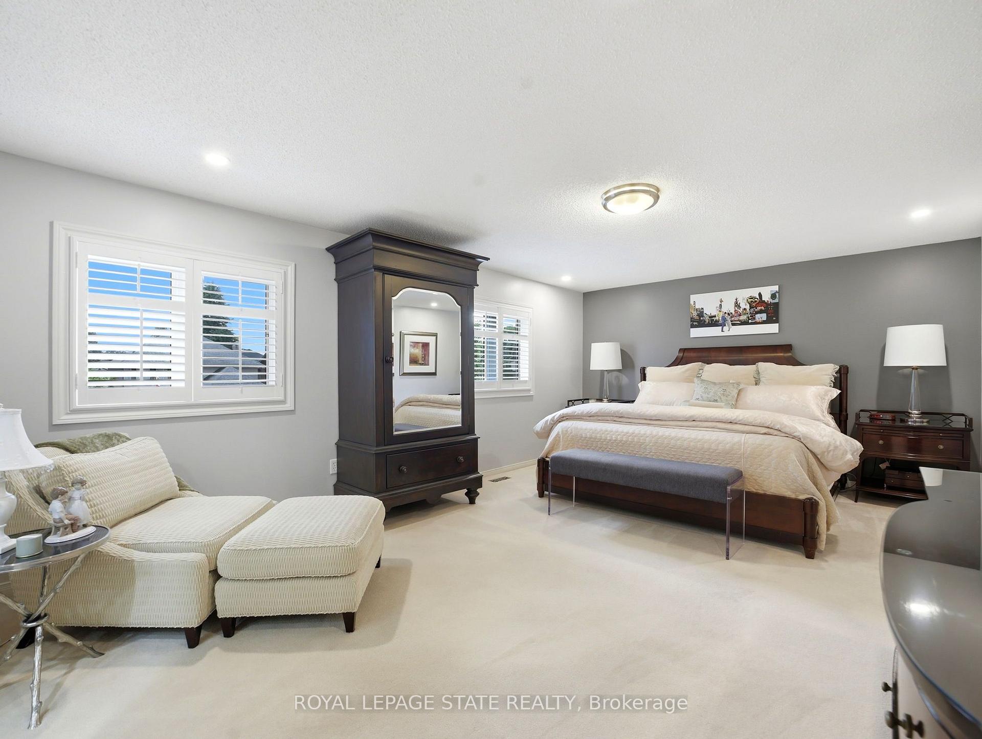 Photo 24 of 2 Charterhouse Crescent, Hamilton, Ancaster — HOMEH