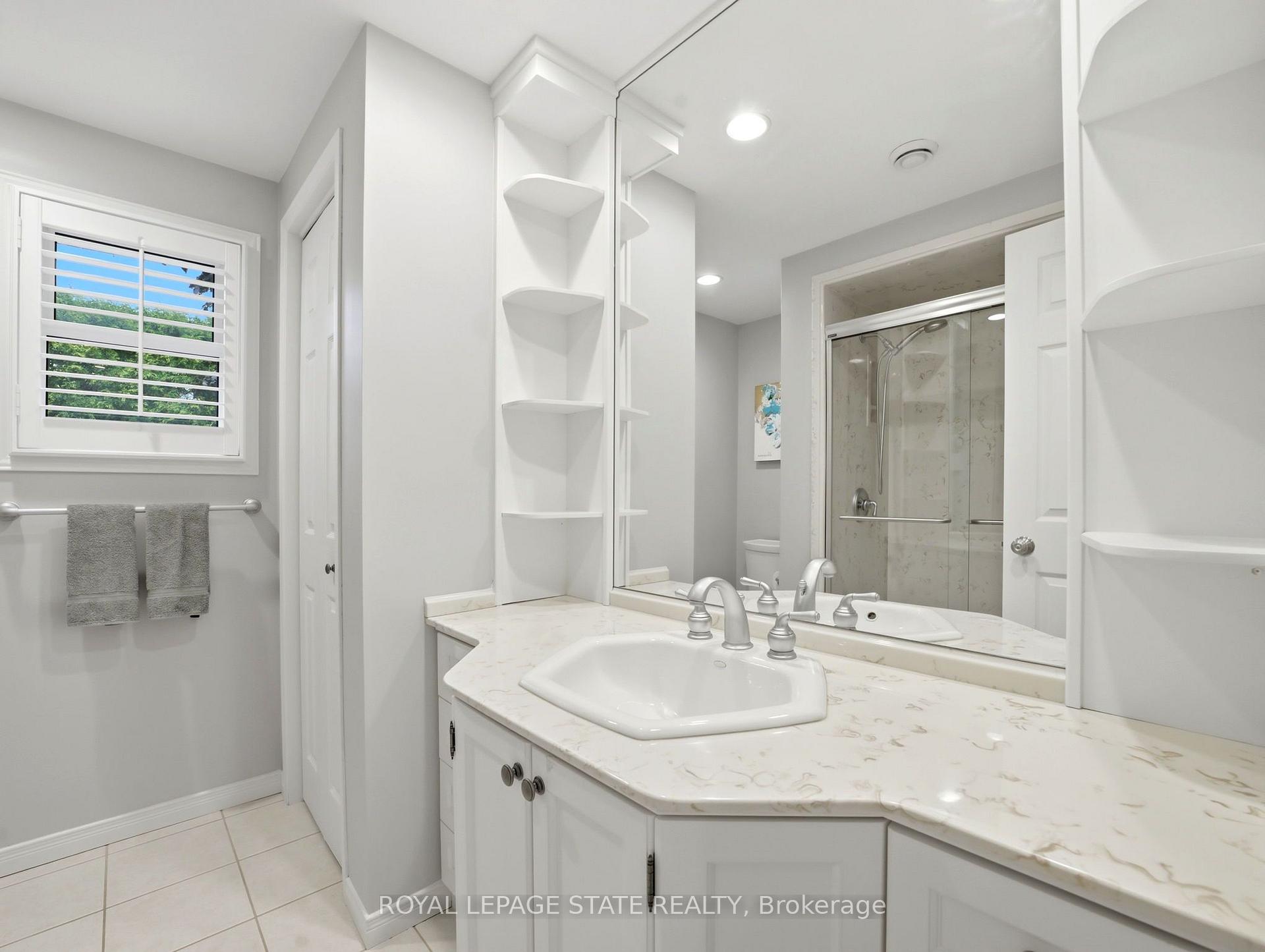 Photo 31 of 2 Charterhouse Crescent, Hamilton, Ancaster — HOMEH
