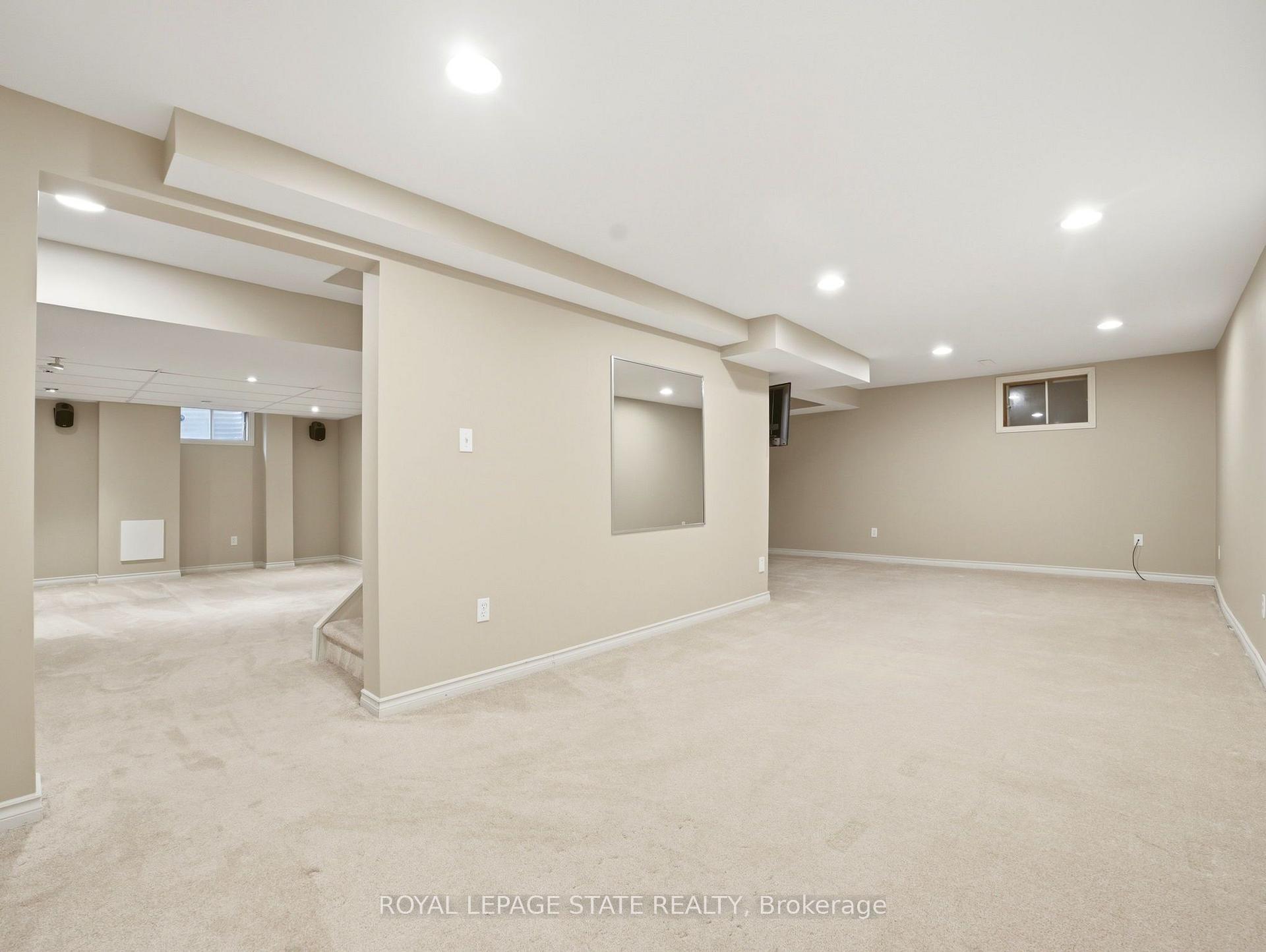 Photo 37 of 2 Charterhouse Crescent, Hamilton, Ancaster — HOMEH