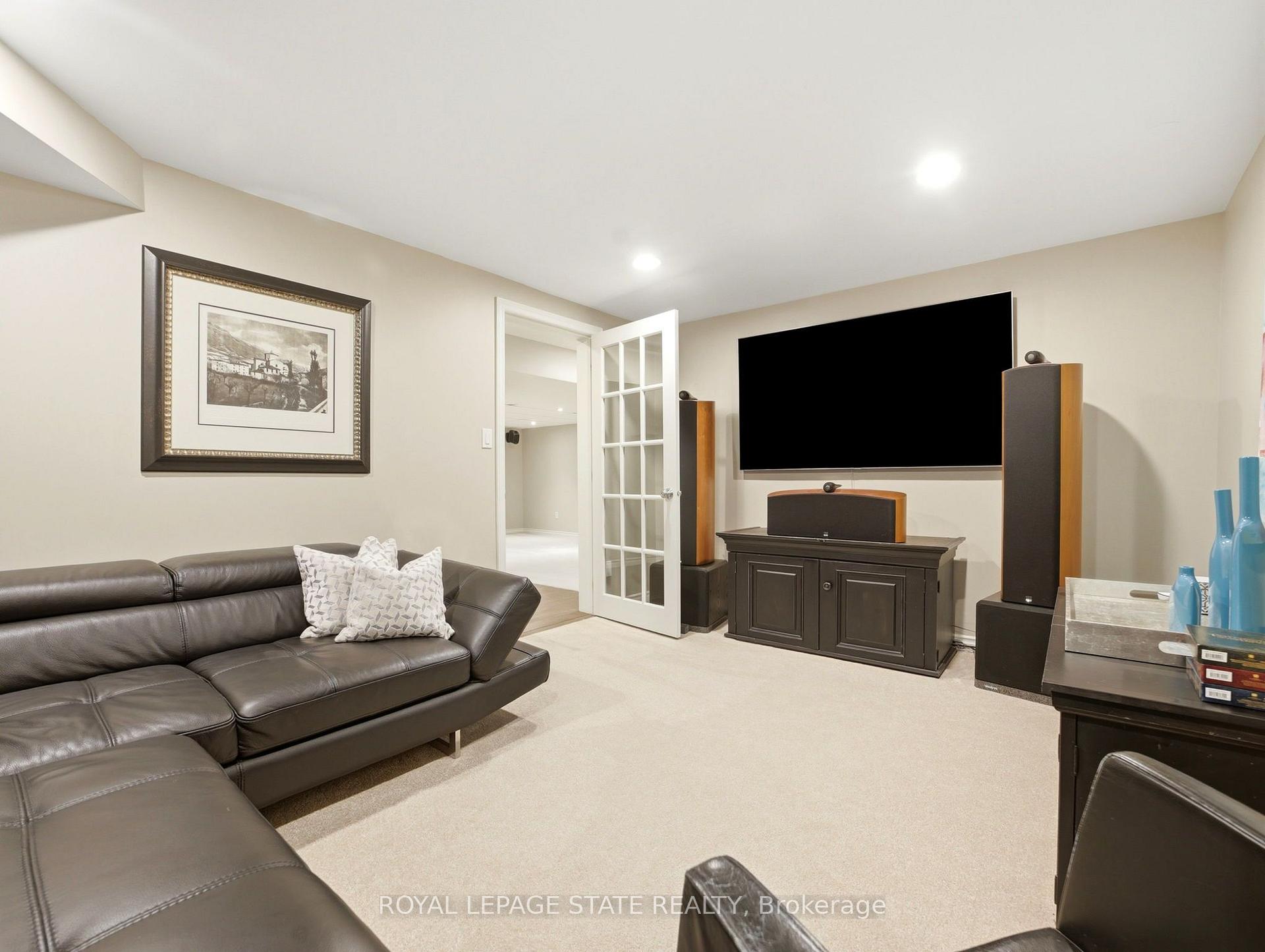 Photo 40 of 2 Charterhouse Crescent, Hamilton, Ancaster — HOMEH