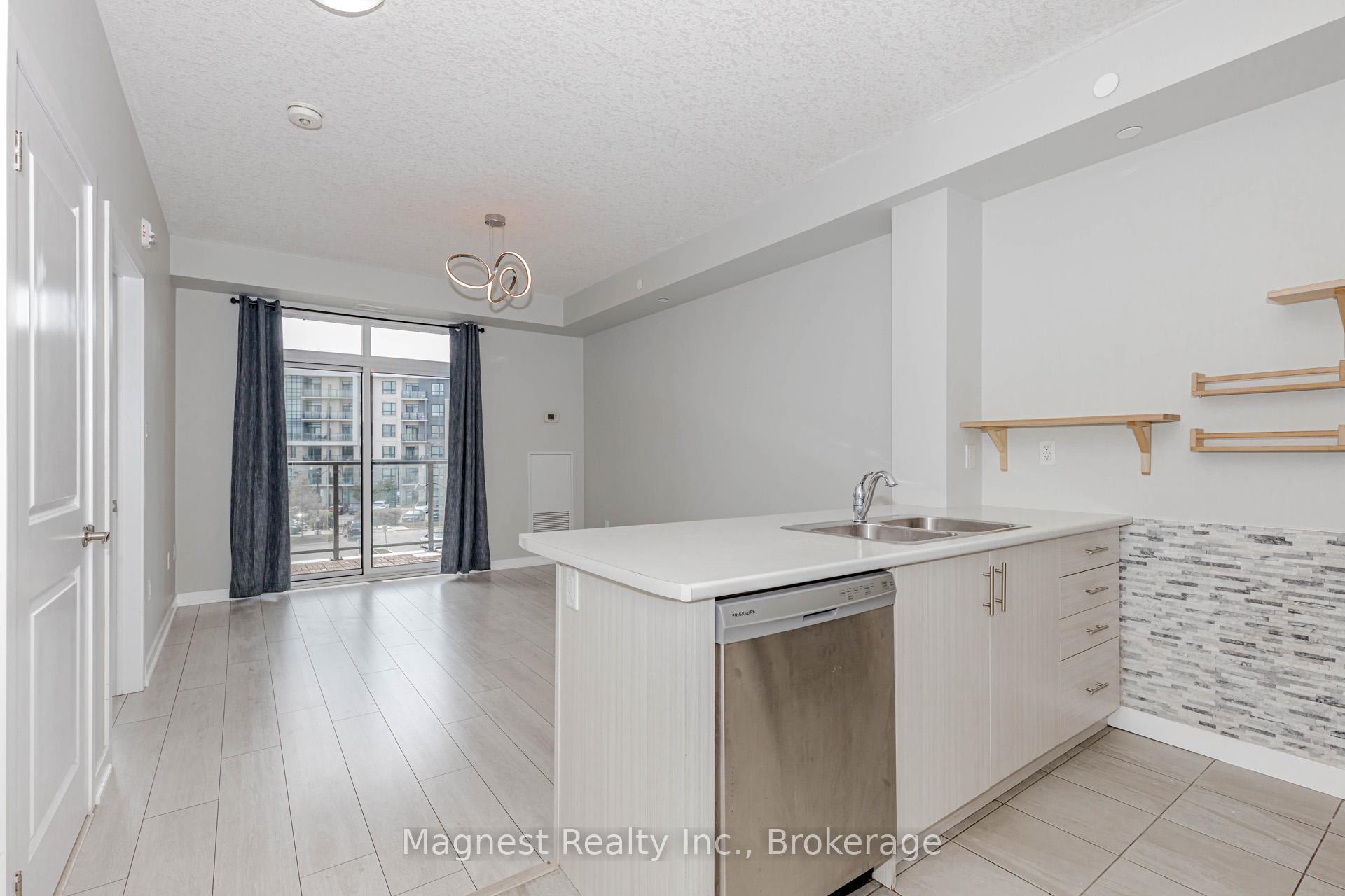 Photo 20 of Unit 326, 101 Shoreview Place, Hamilton, Stoney Creek — HOMEH