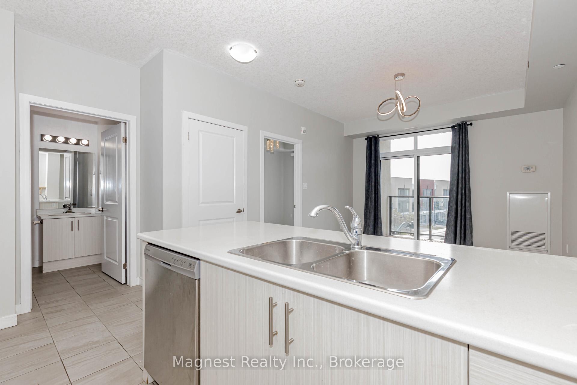 Photo 21 of Unit 326, 101 Shoreview Place, Hamilton, Stoney Creek — HOMEH