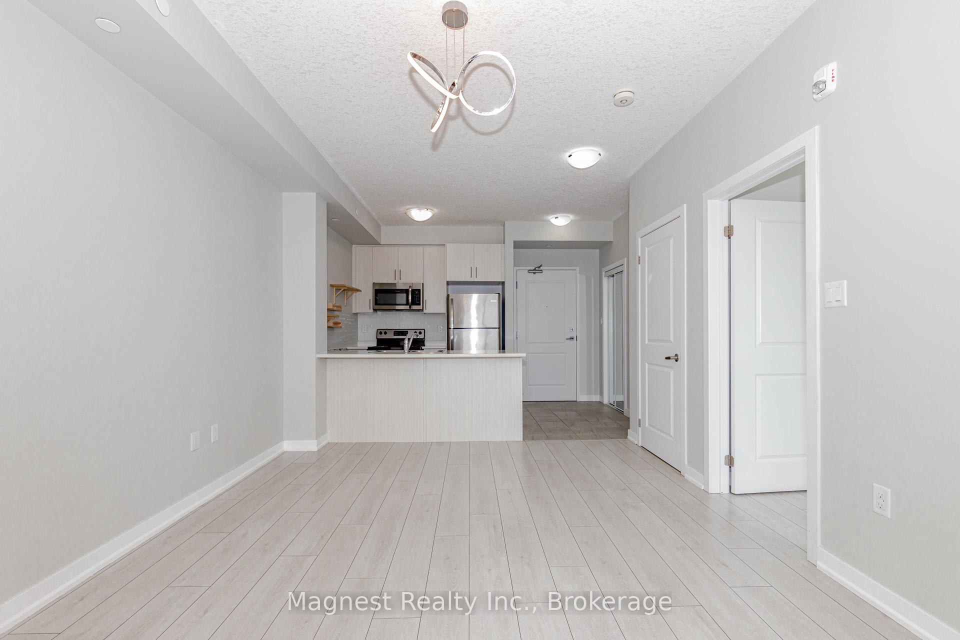 Photo 25 of Unit 326, 101 Shoreview Place, Hamilton, Stoney Creek — HOMEH