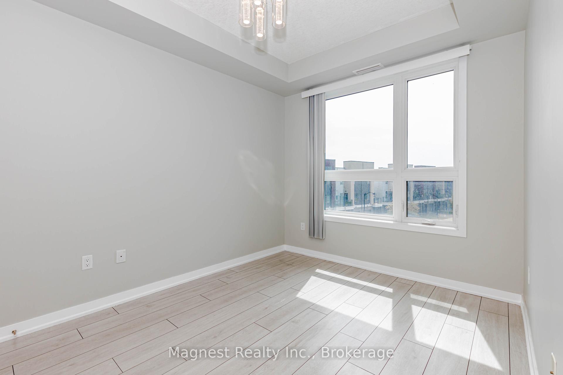 Photo 27 of Unit 326, 101 Shoreview Place, Hamilton, Stoney Creek — HOMEH