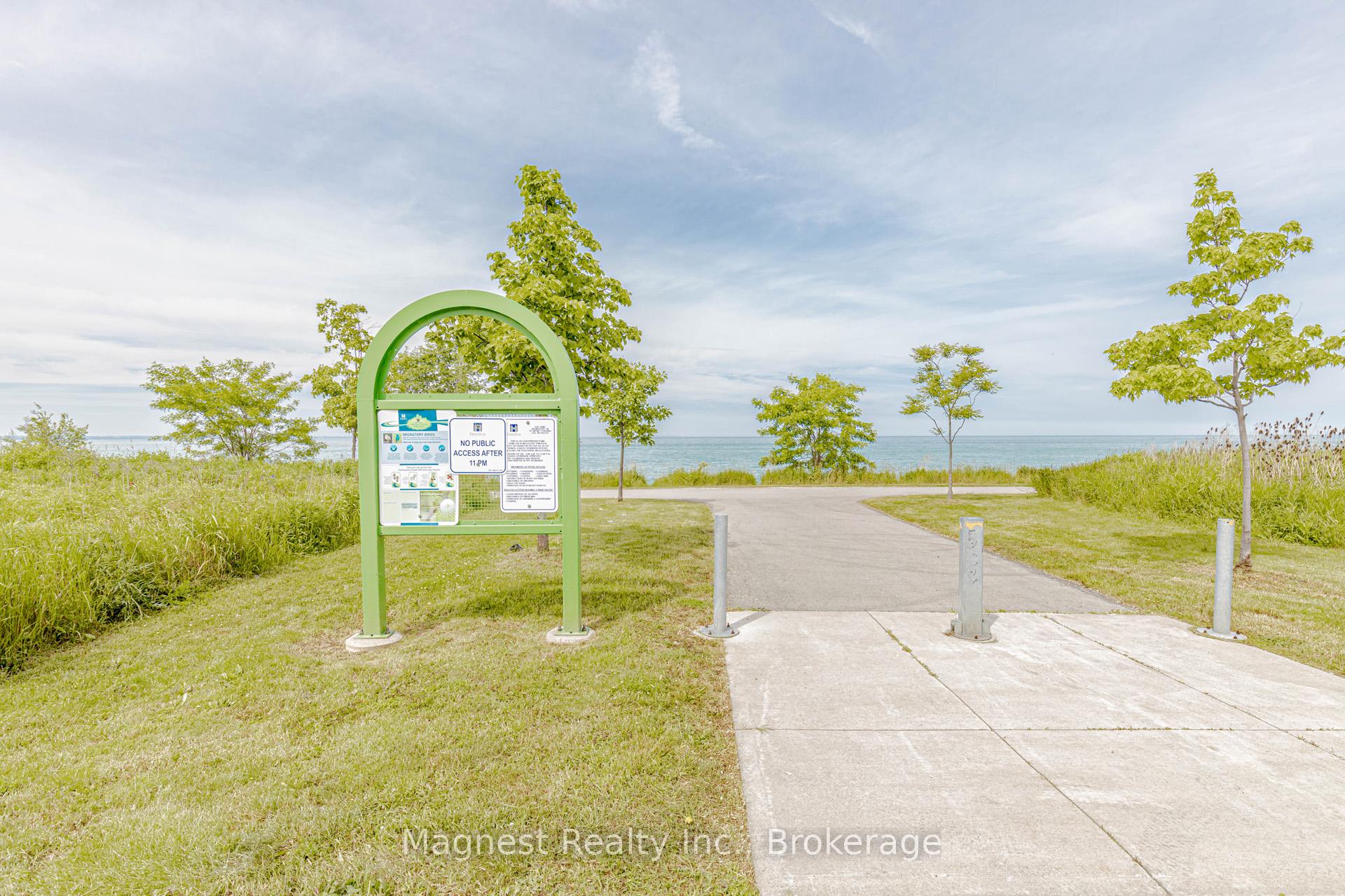 Photo 46 of Unit 326, 101 Shoreview Place, Hamilton, Stoney Creek — HOMEH