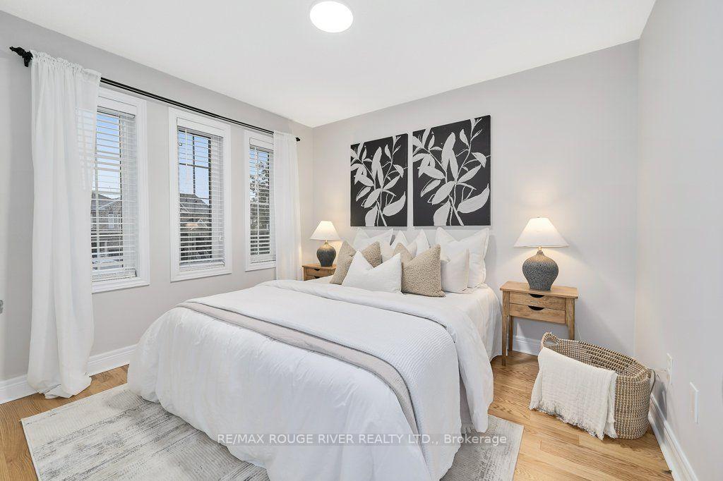 Photo 14 of 176 Bathgate Crescent, Clarington, Courtice — HOMEH