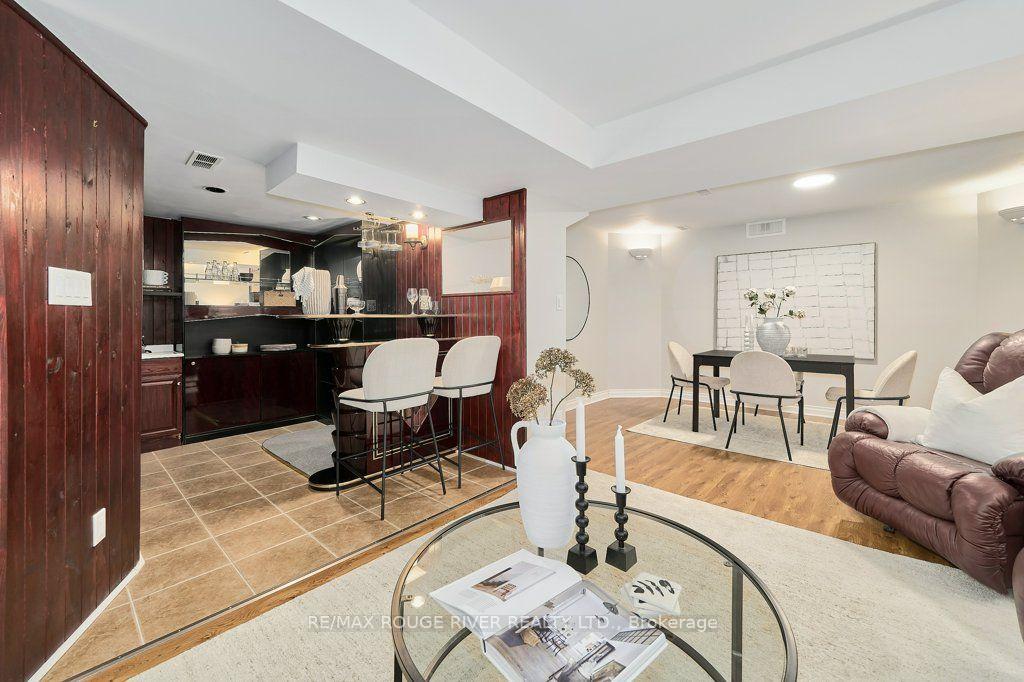 Photo 24 of 176 Bathgate Crescent, Clarington, Courtice — HOMEH