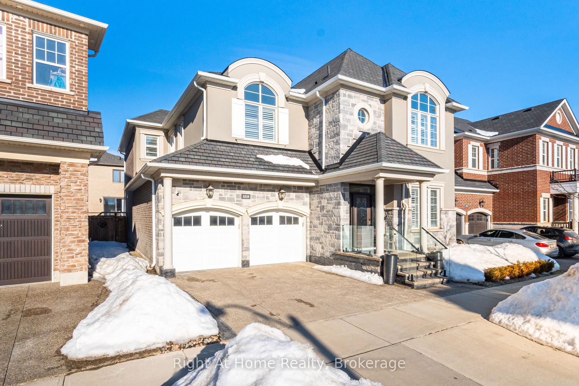 Photo 1 of 3318 Charles Biggar Drive, Oakville, Glenorchy — HOMEH