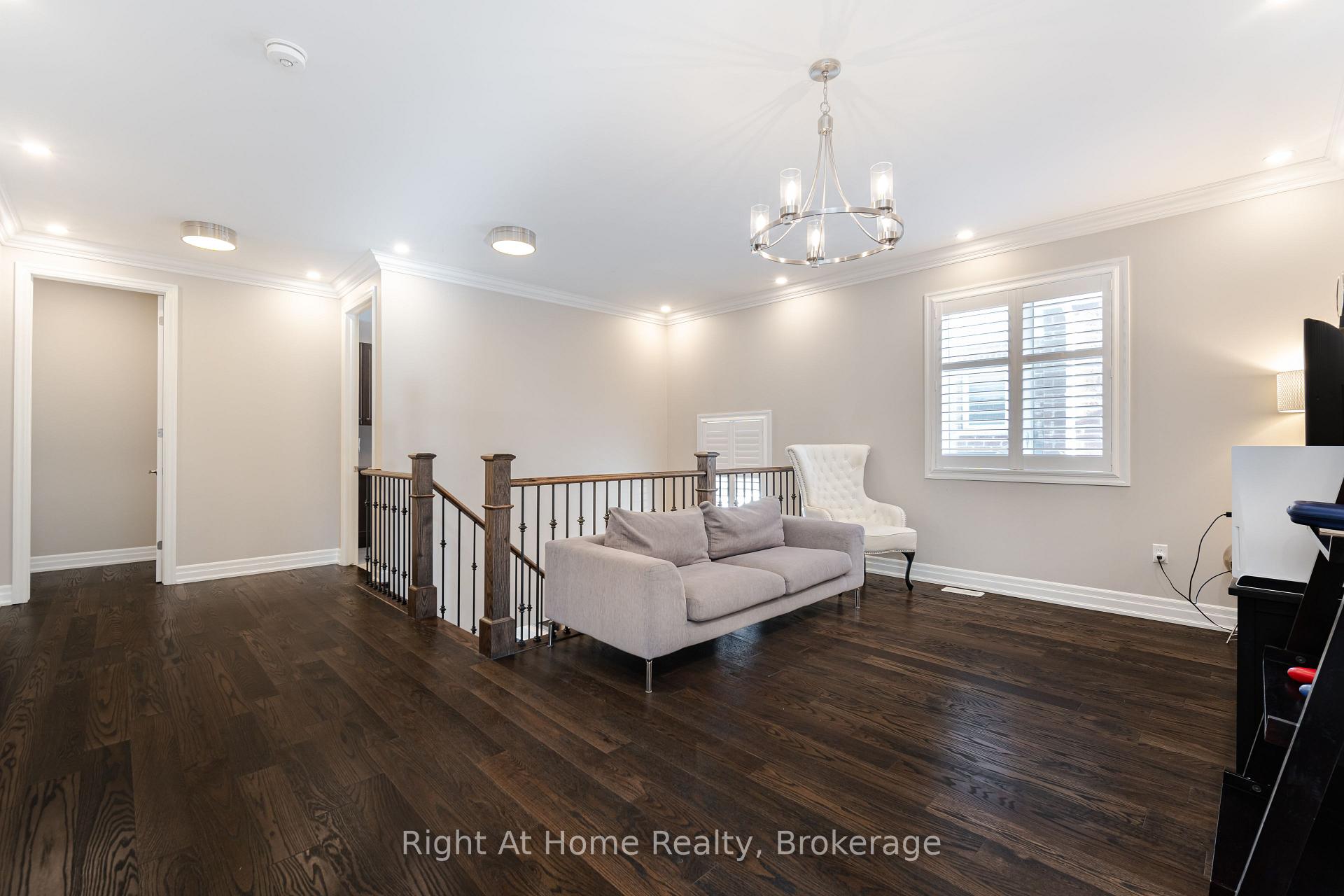 Photo 23 of 3318 Charles Biggar Drive, Oakville, Glenorchy — HOMEH